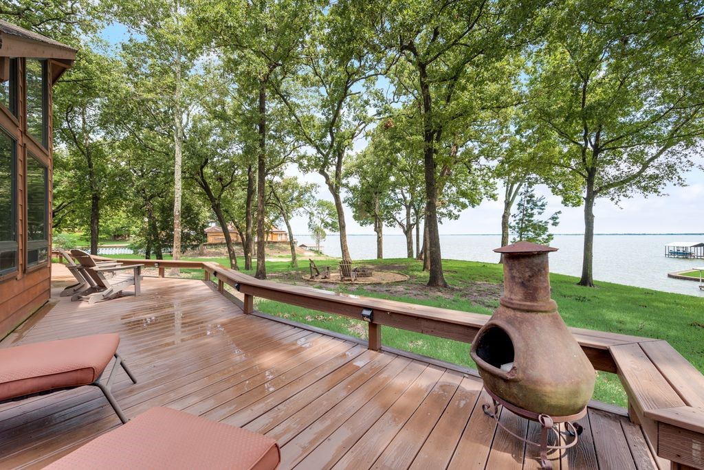 133 Lakeview Drive