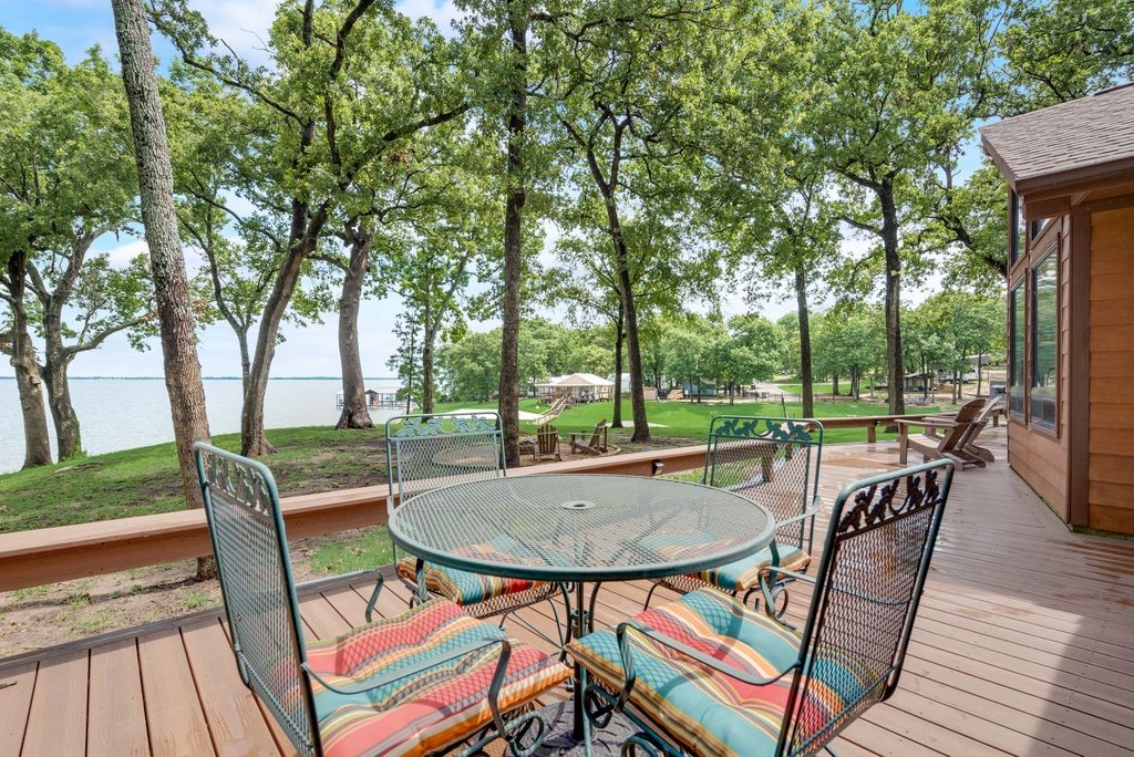 133 Lakeview Drive