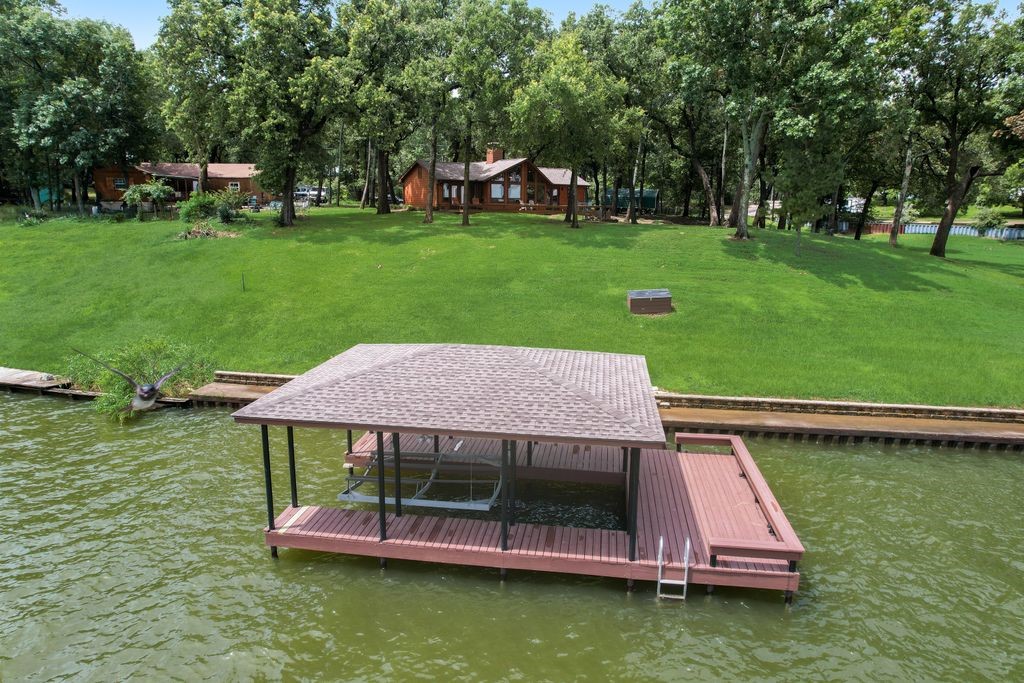 133 Lakeview Drive