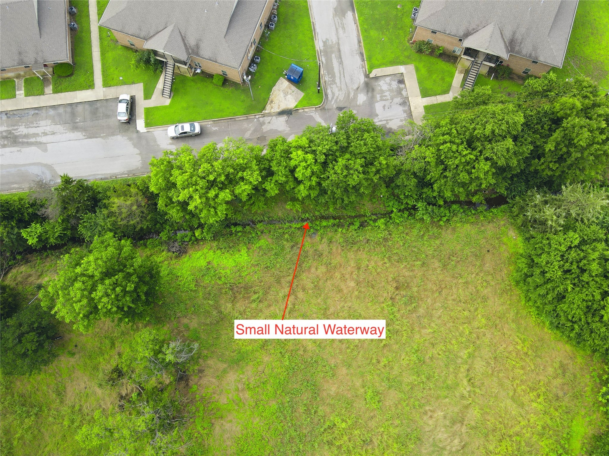 700 S Throckmorton Avenue