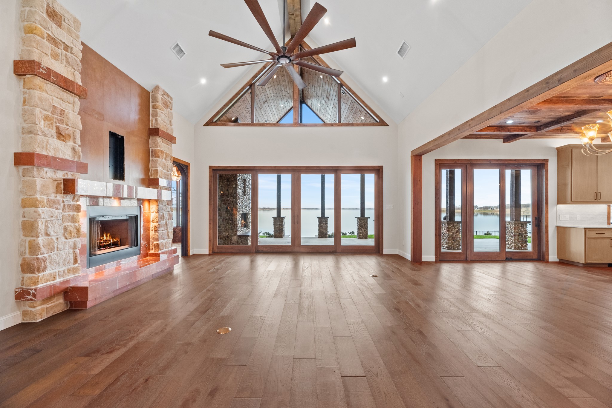 340 Emerald Lane