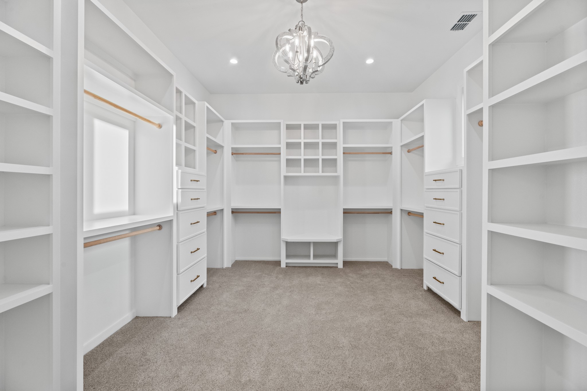 340 Emerald Lane