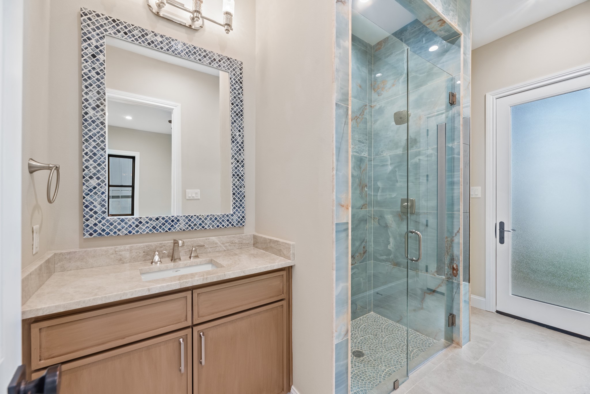 340 Emerald Lane