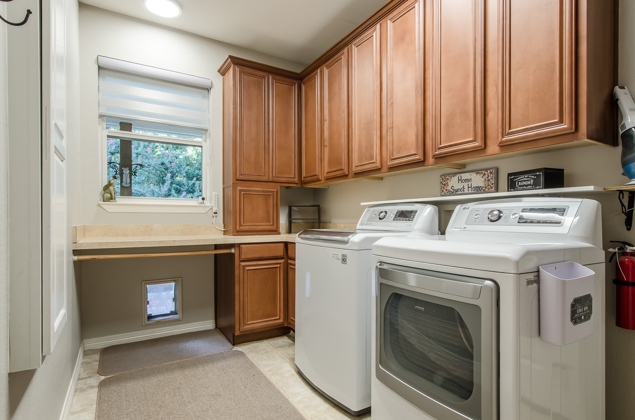 3653 NE County Road 0095