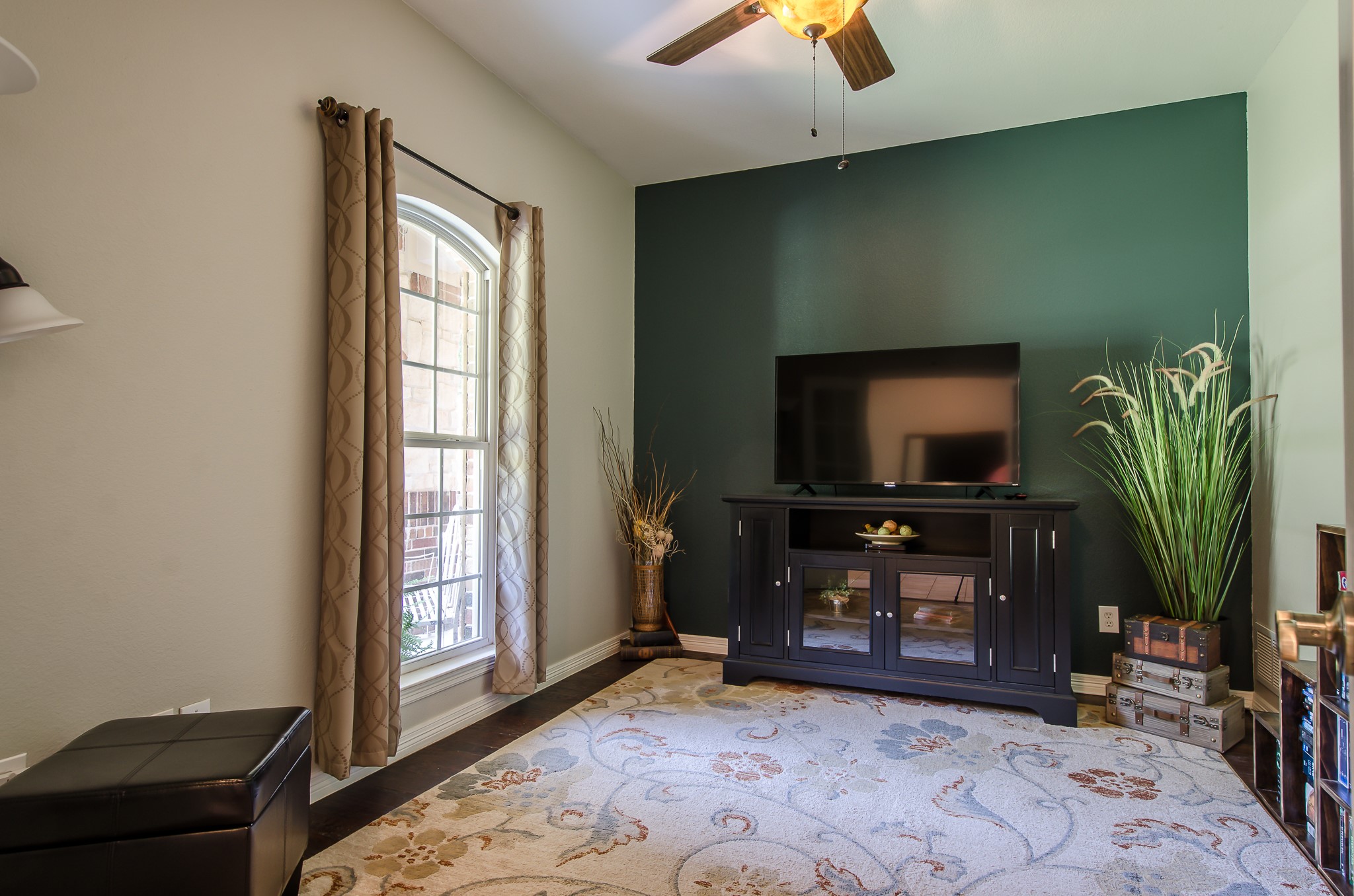 3653 NE County Road 0095