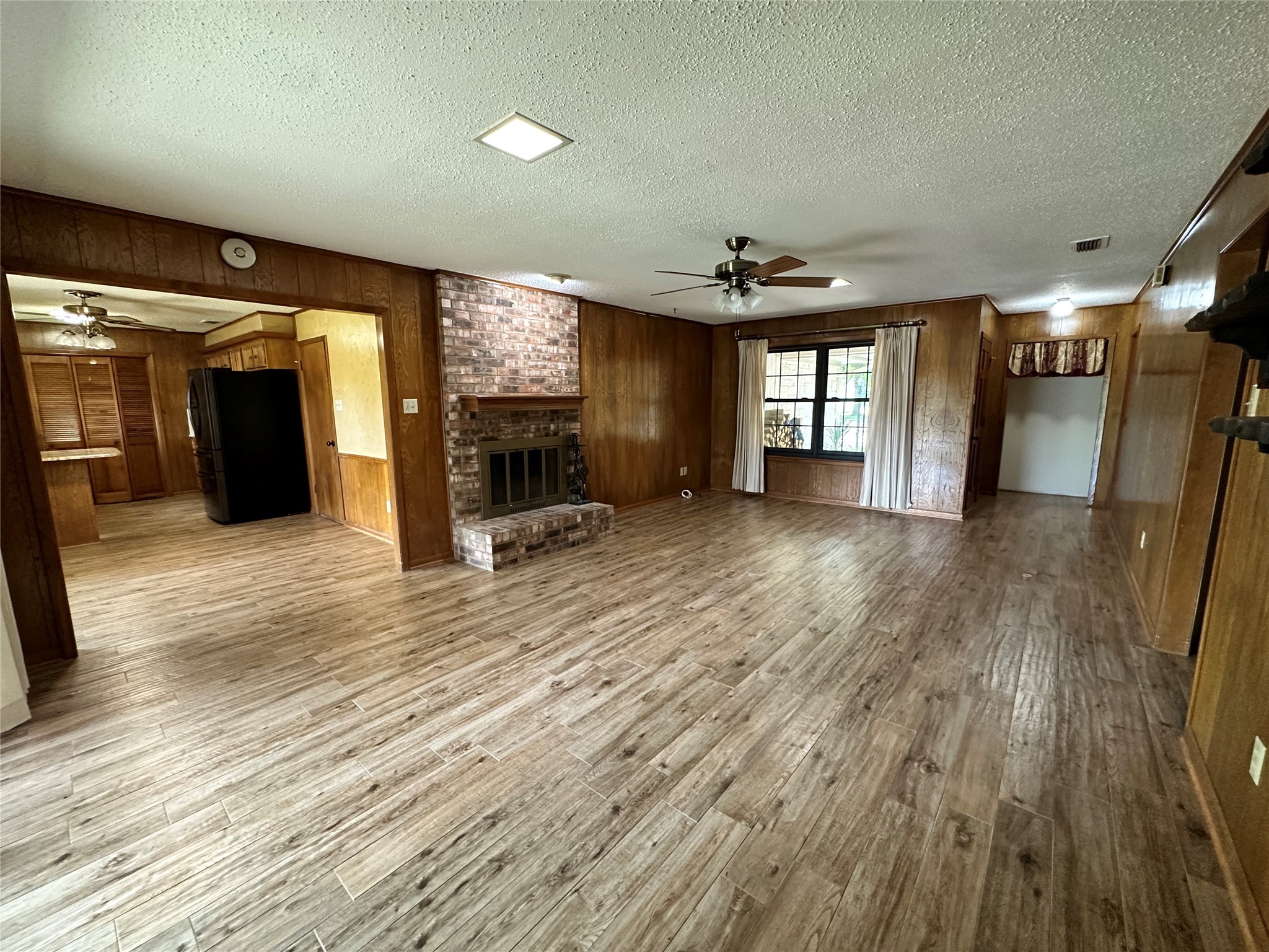 120 W Drane Avenue