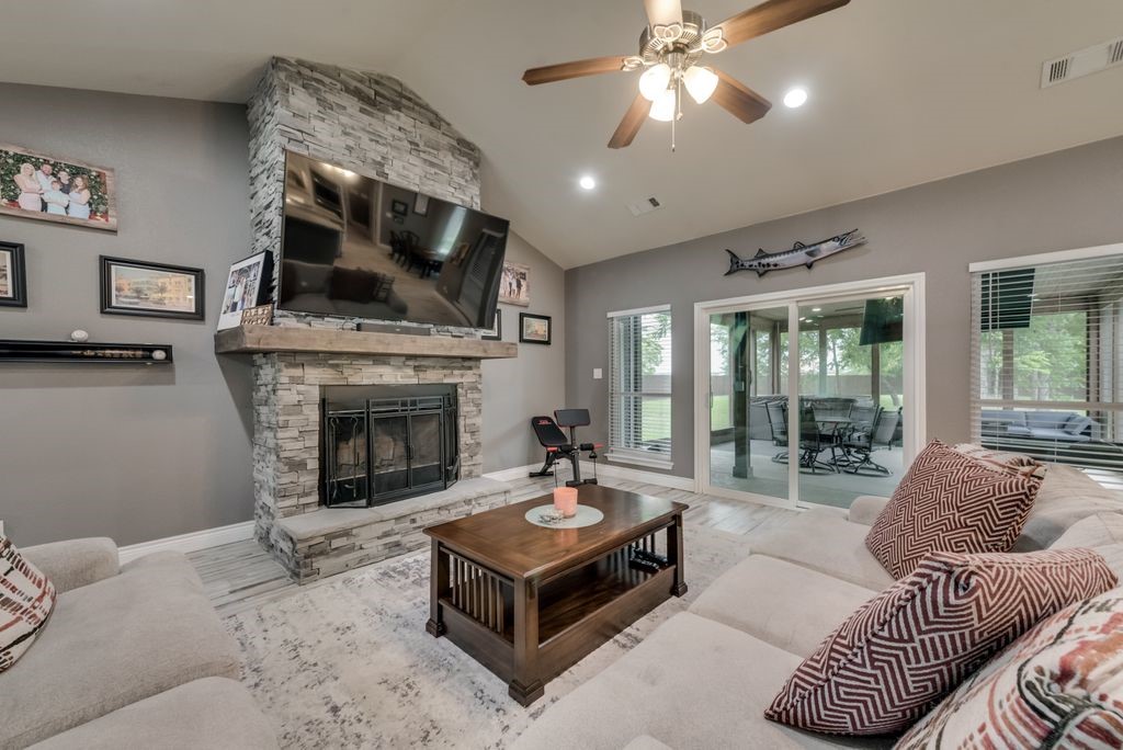 733 Waters Edge Drive