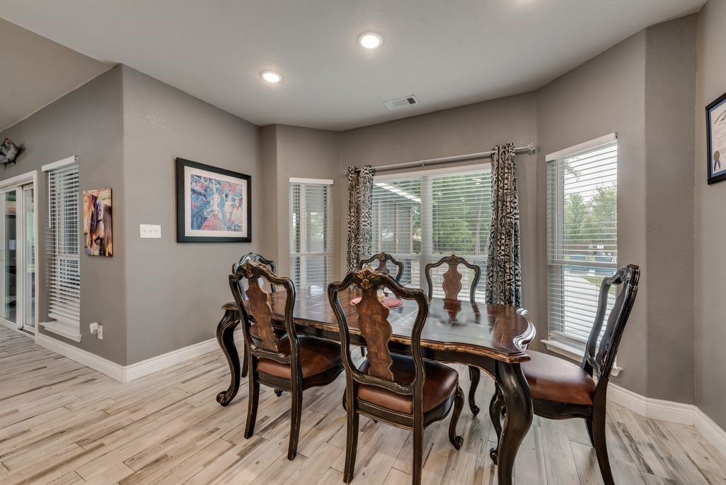 733 Waters Edge Drive