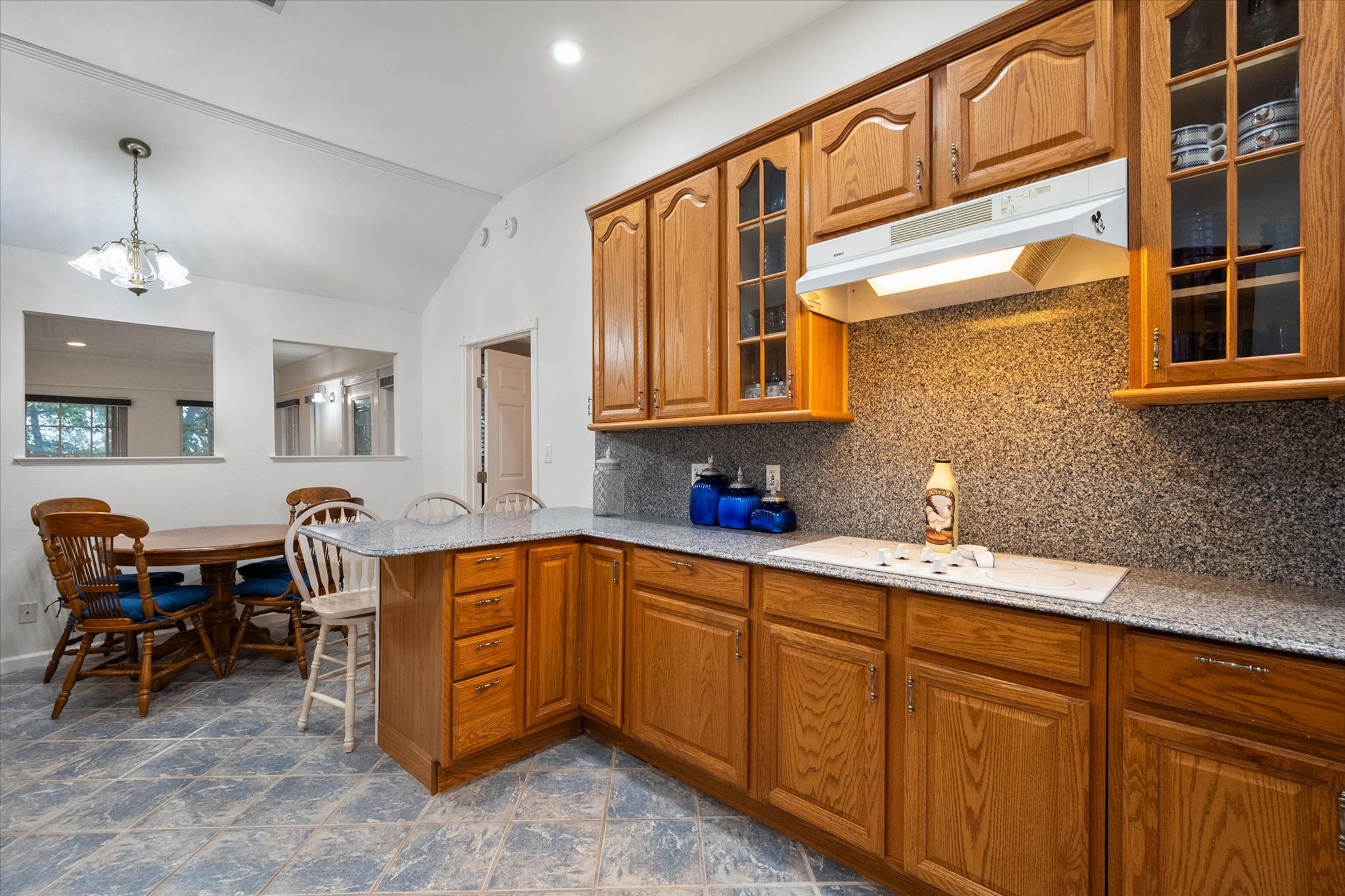 449 Meandering Way