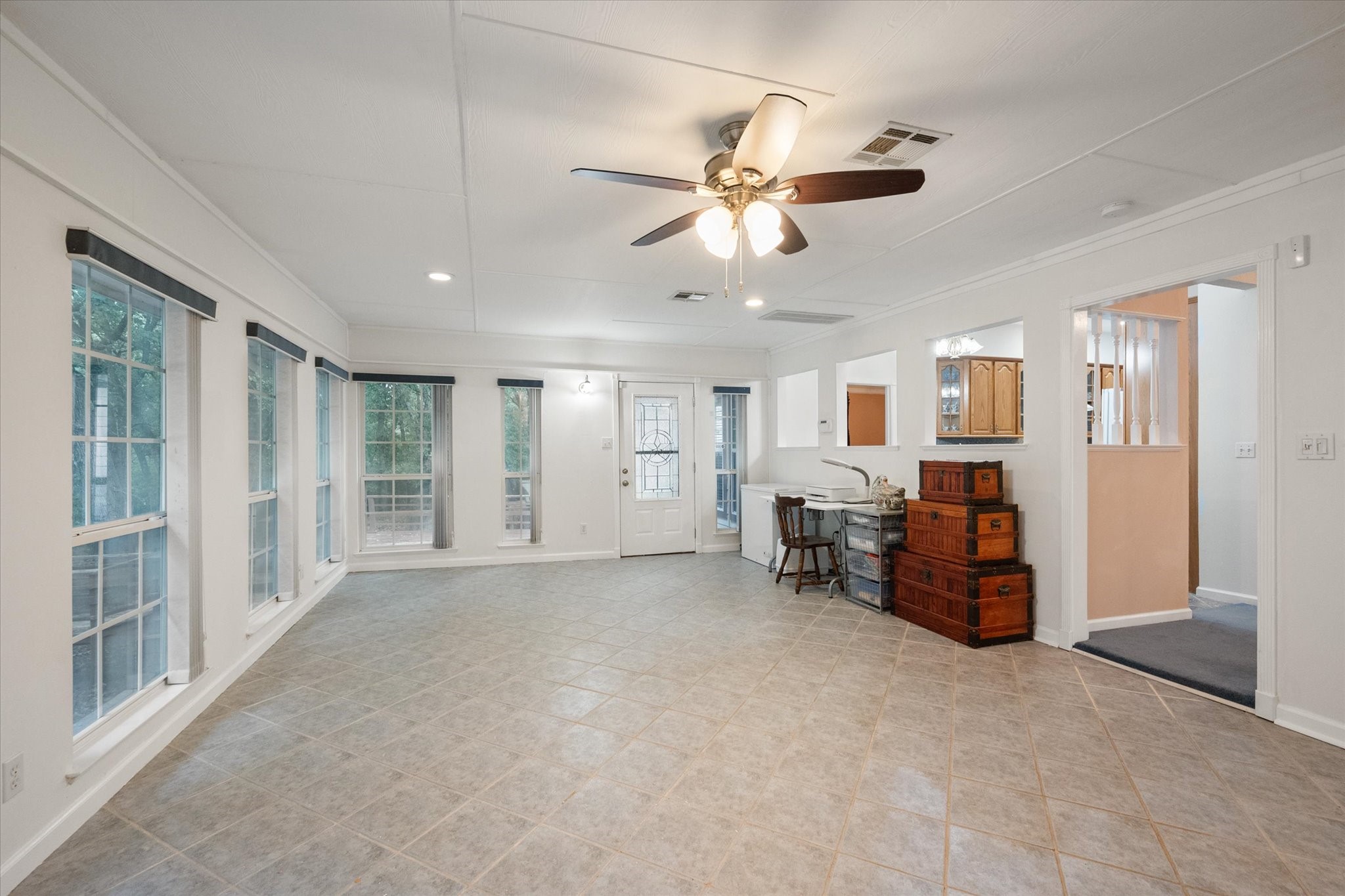 449 Meandering Way