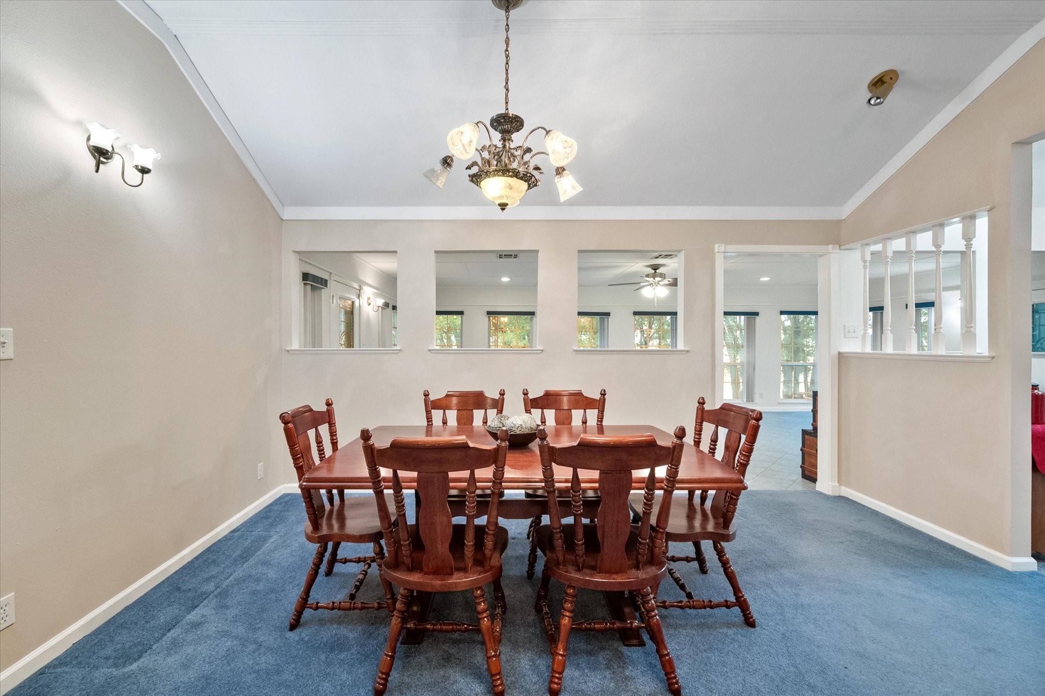 449 Meandering Way
