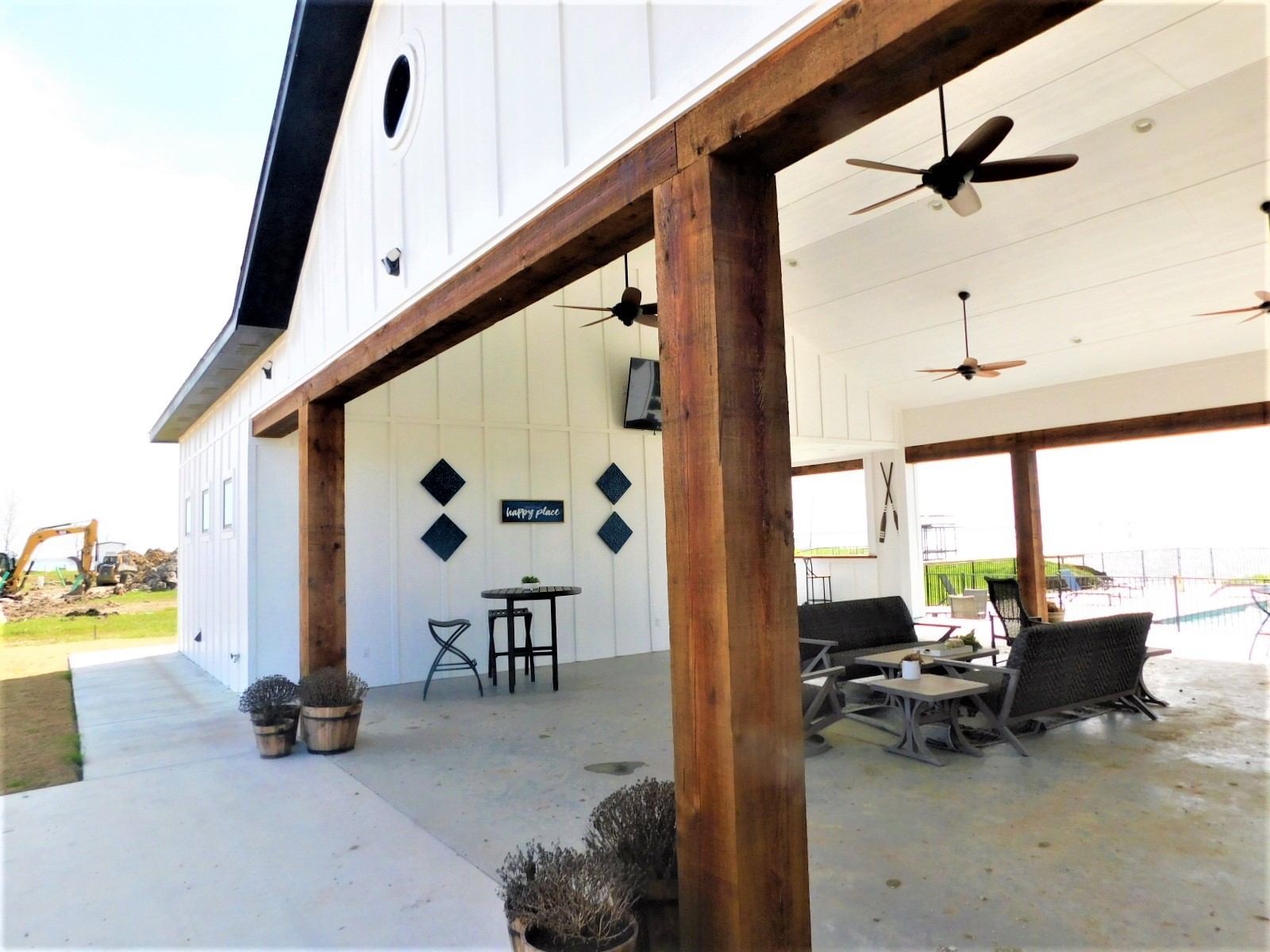 6415 Peninsula Road