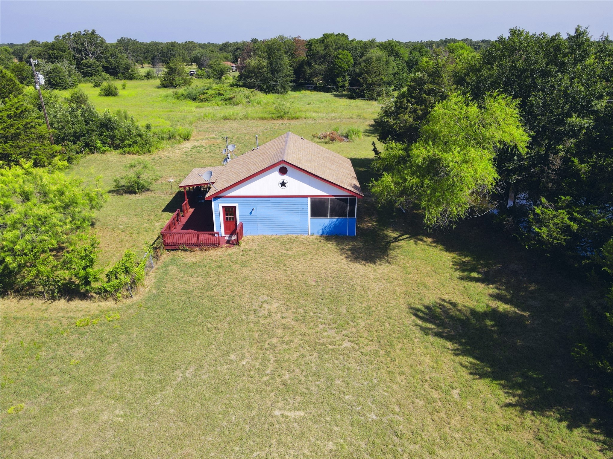 1910 County Road 2230