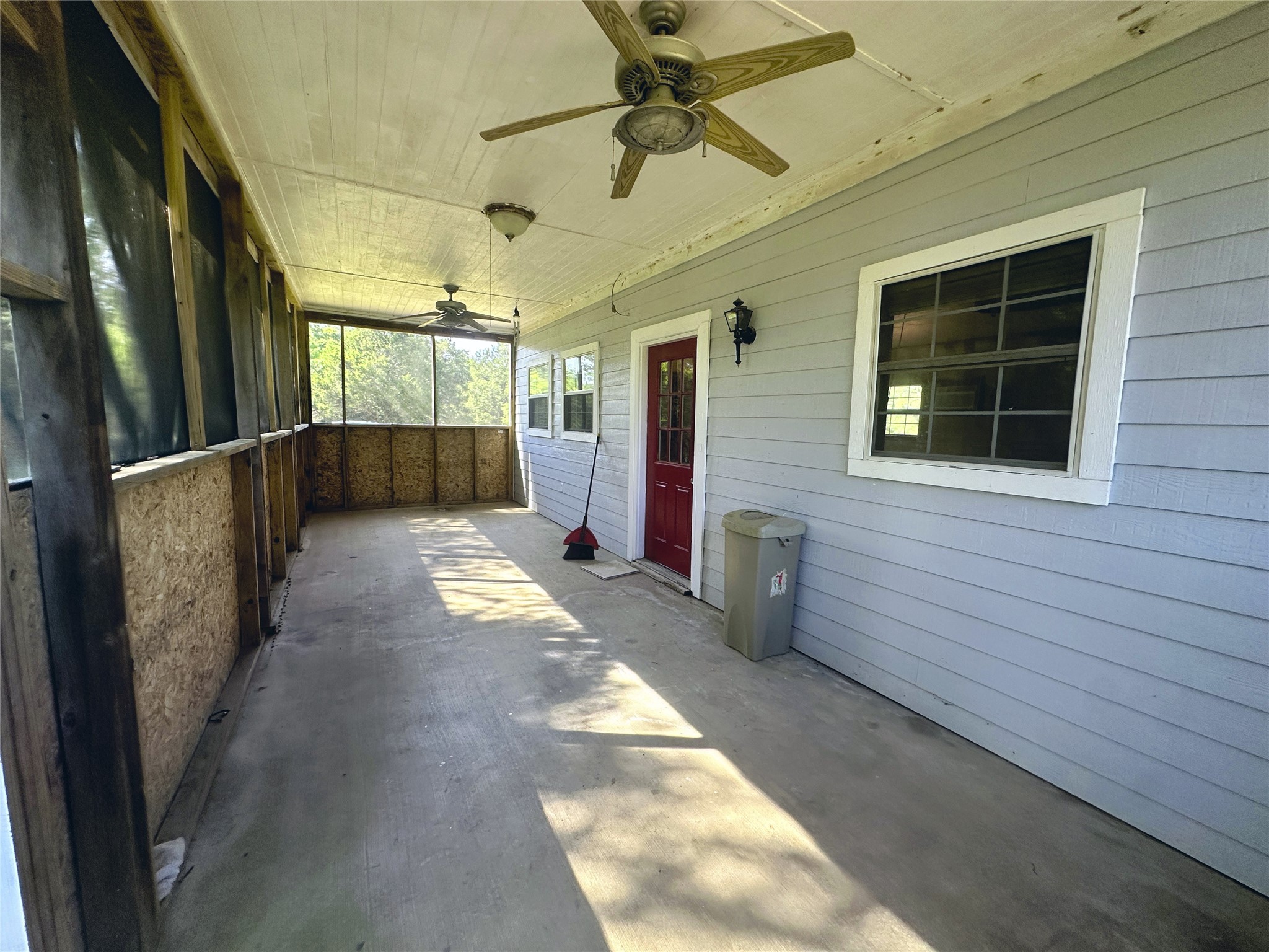 1910 County Road 2230