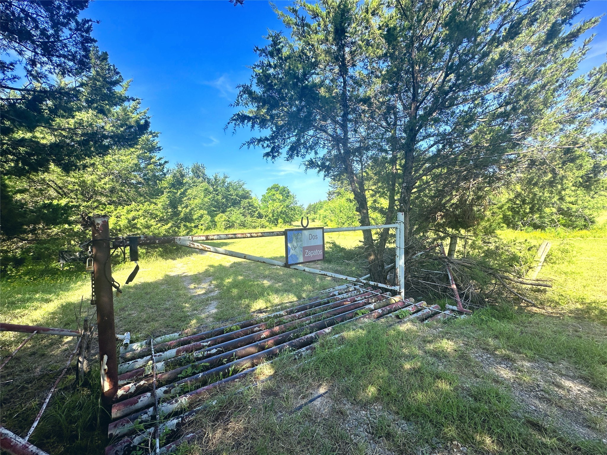 1910 County Road 2230