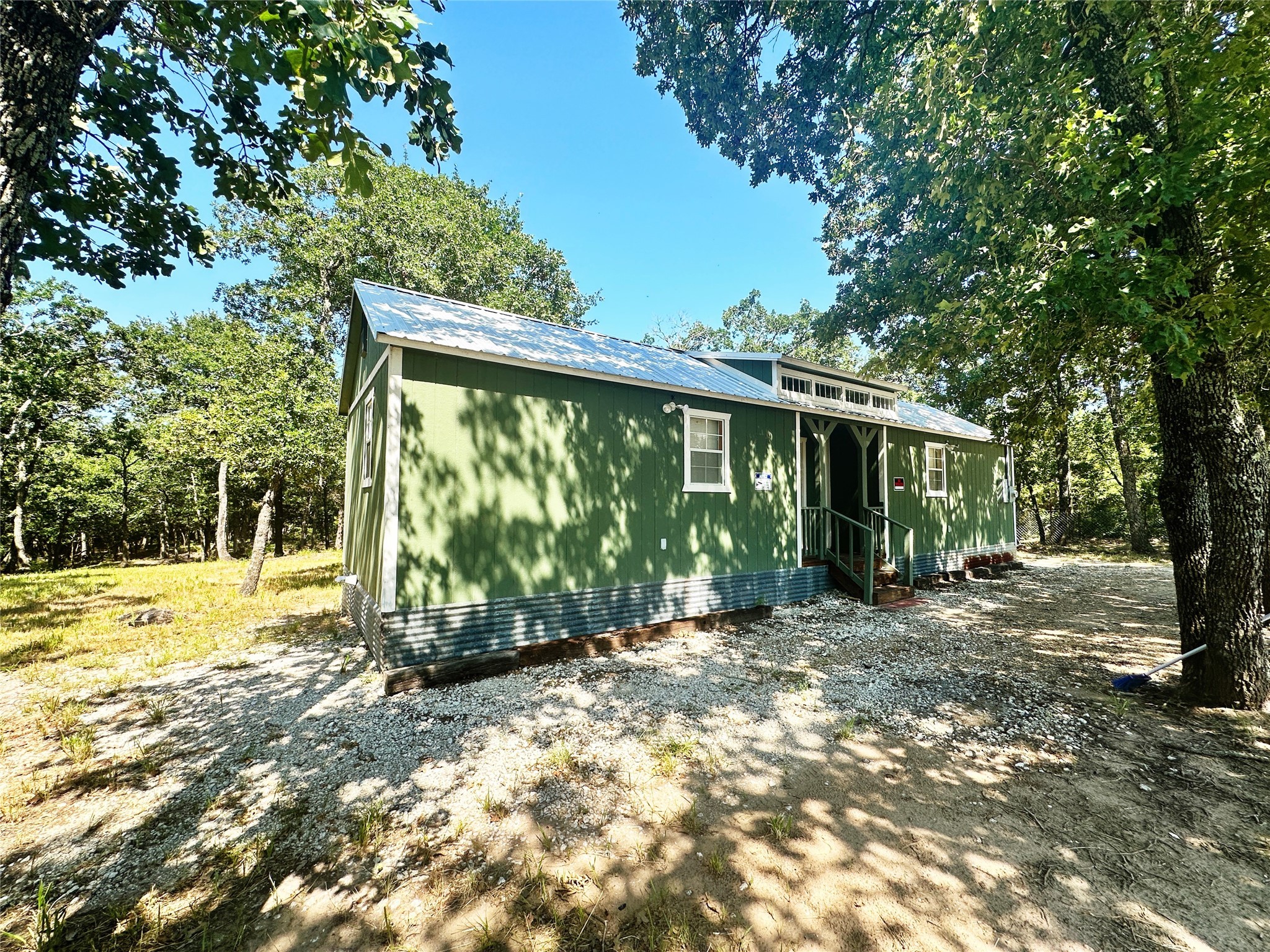 127 NW County Road 3175