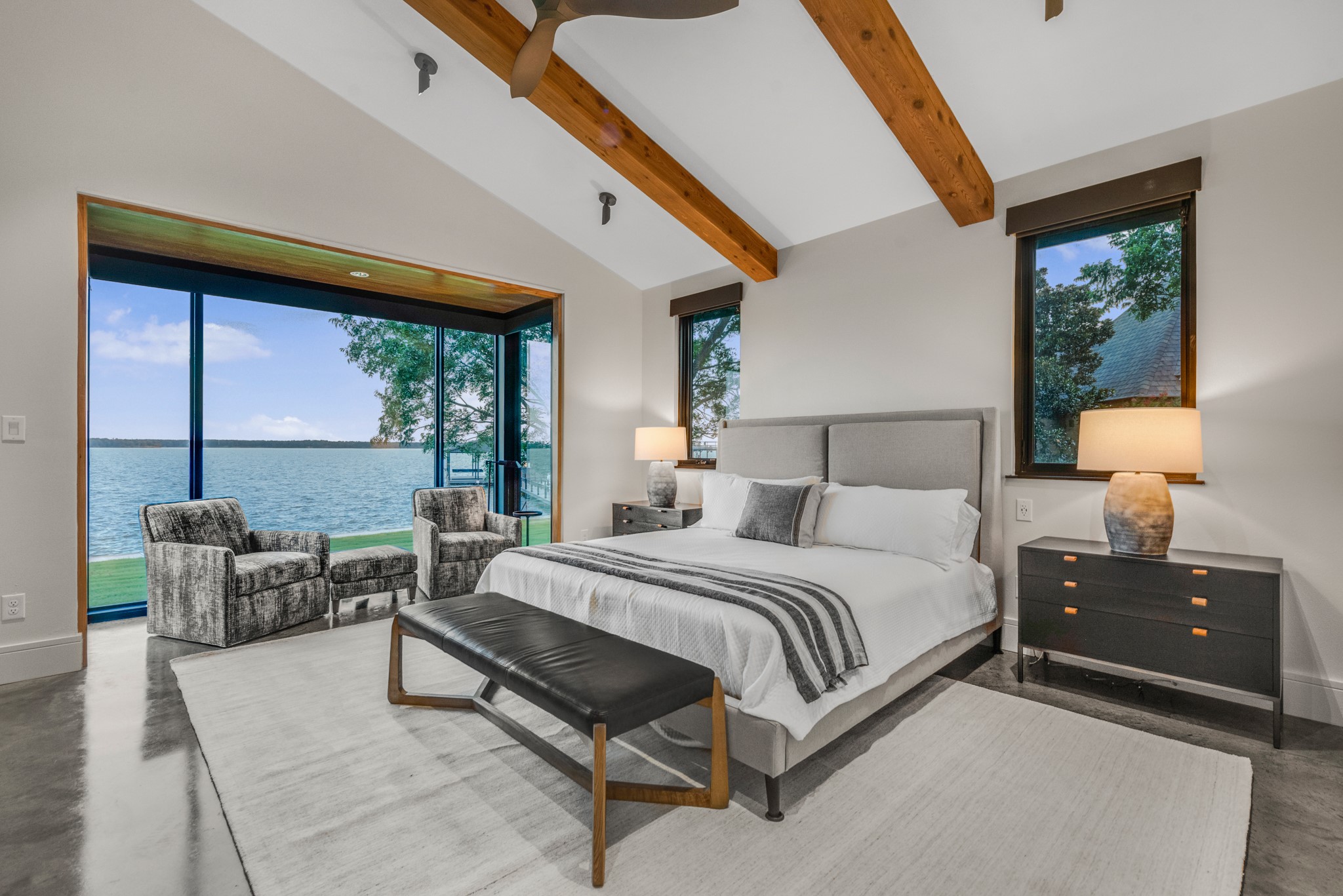 2240 Lake View Landing