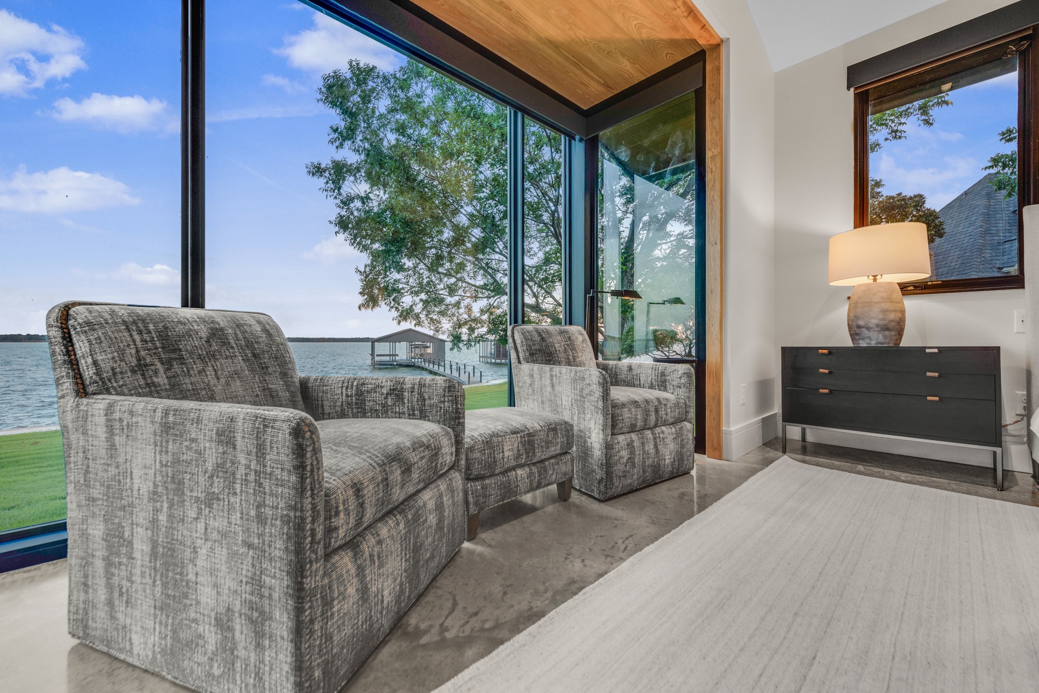 2240 Lake View Landing