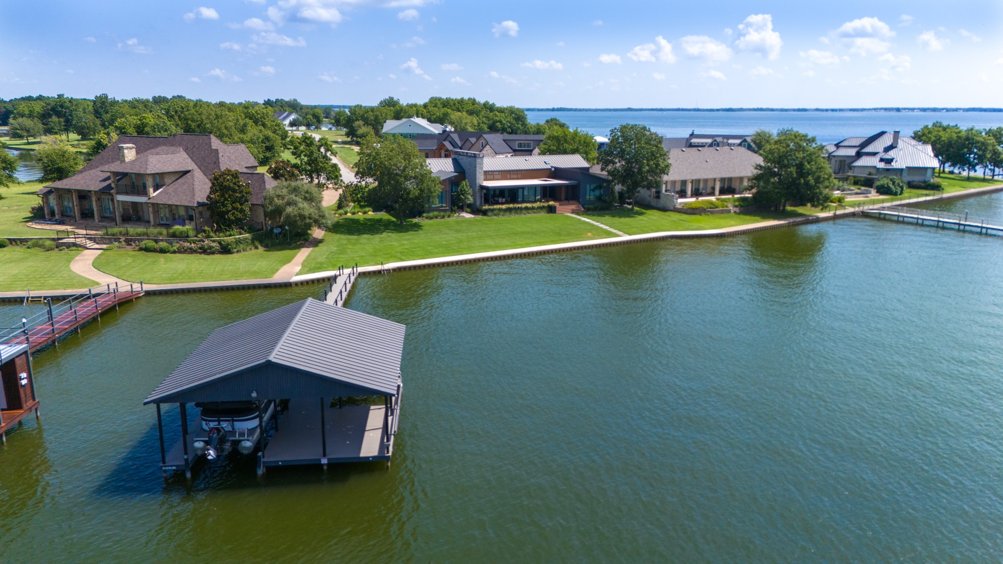 2240 Lake View Landing