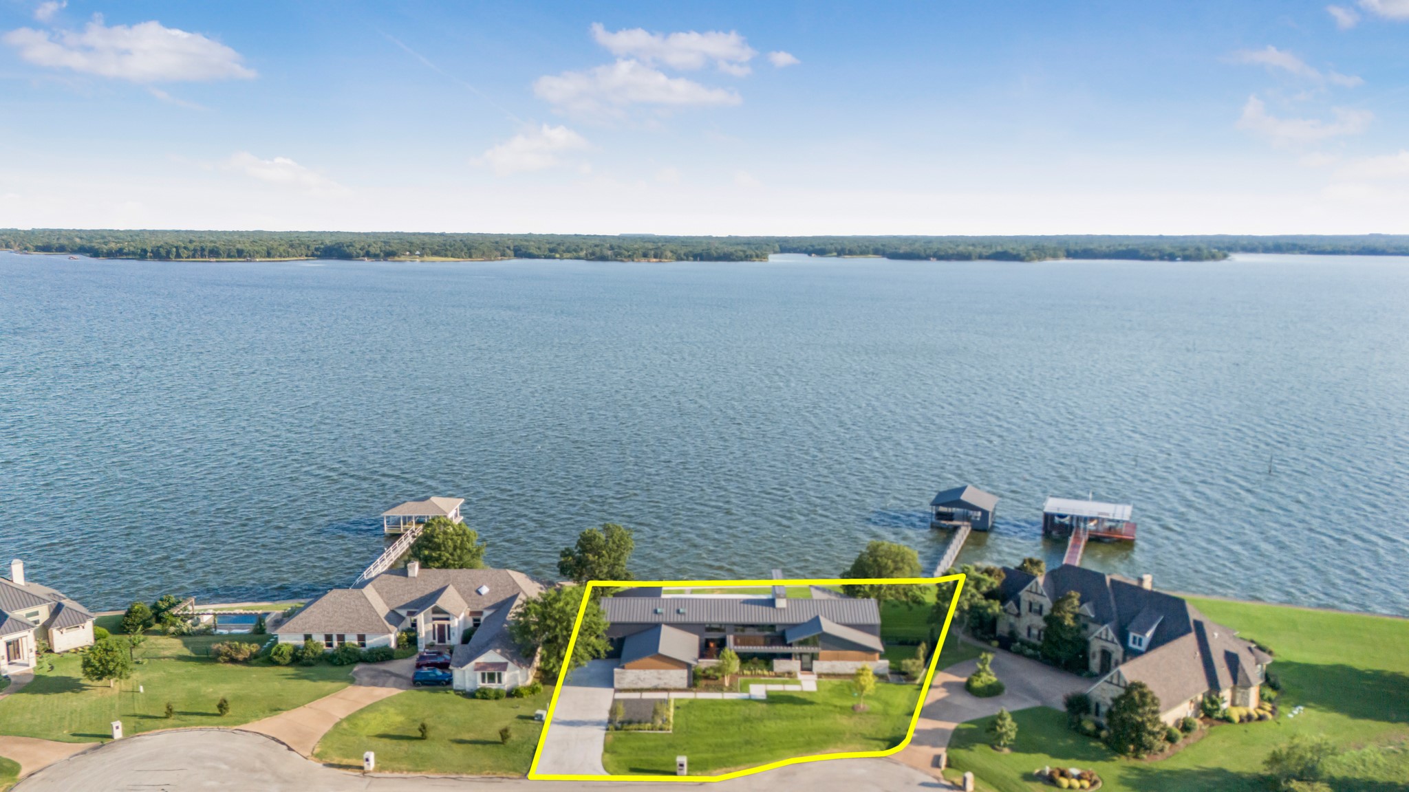 2240 Lake View Landing