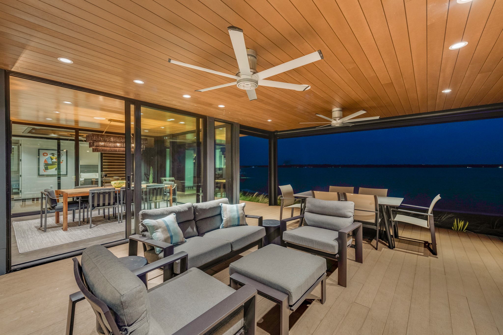 2240 Lake View Landing