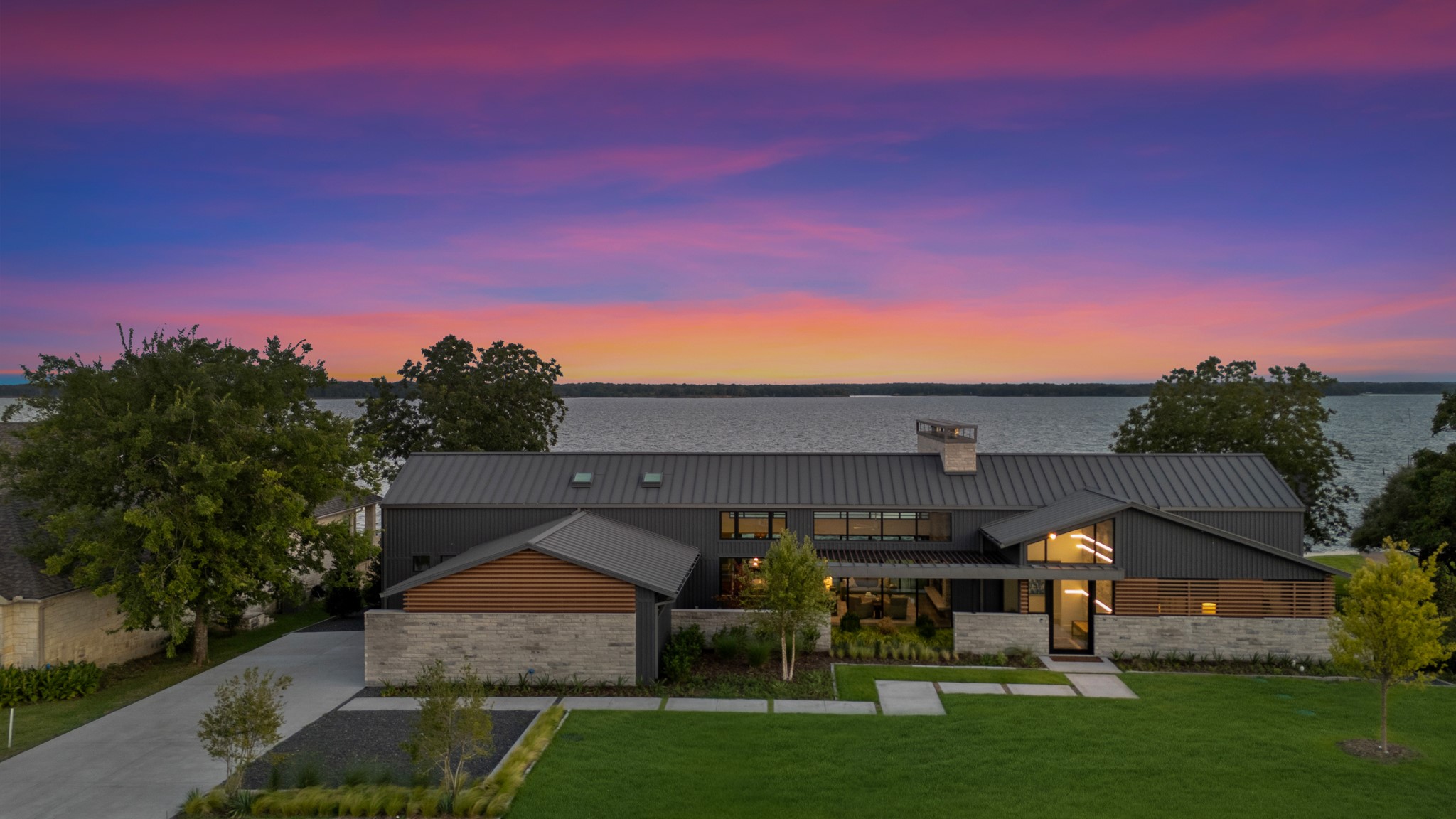 2240 Lake View Landing
