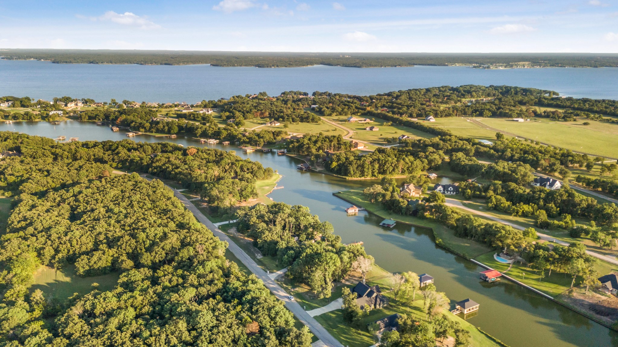 812 Waters Edge Drive