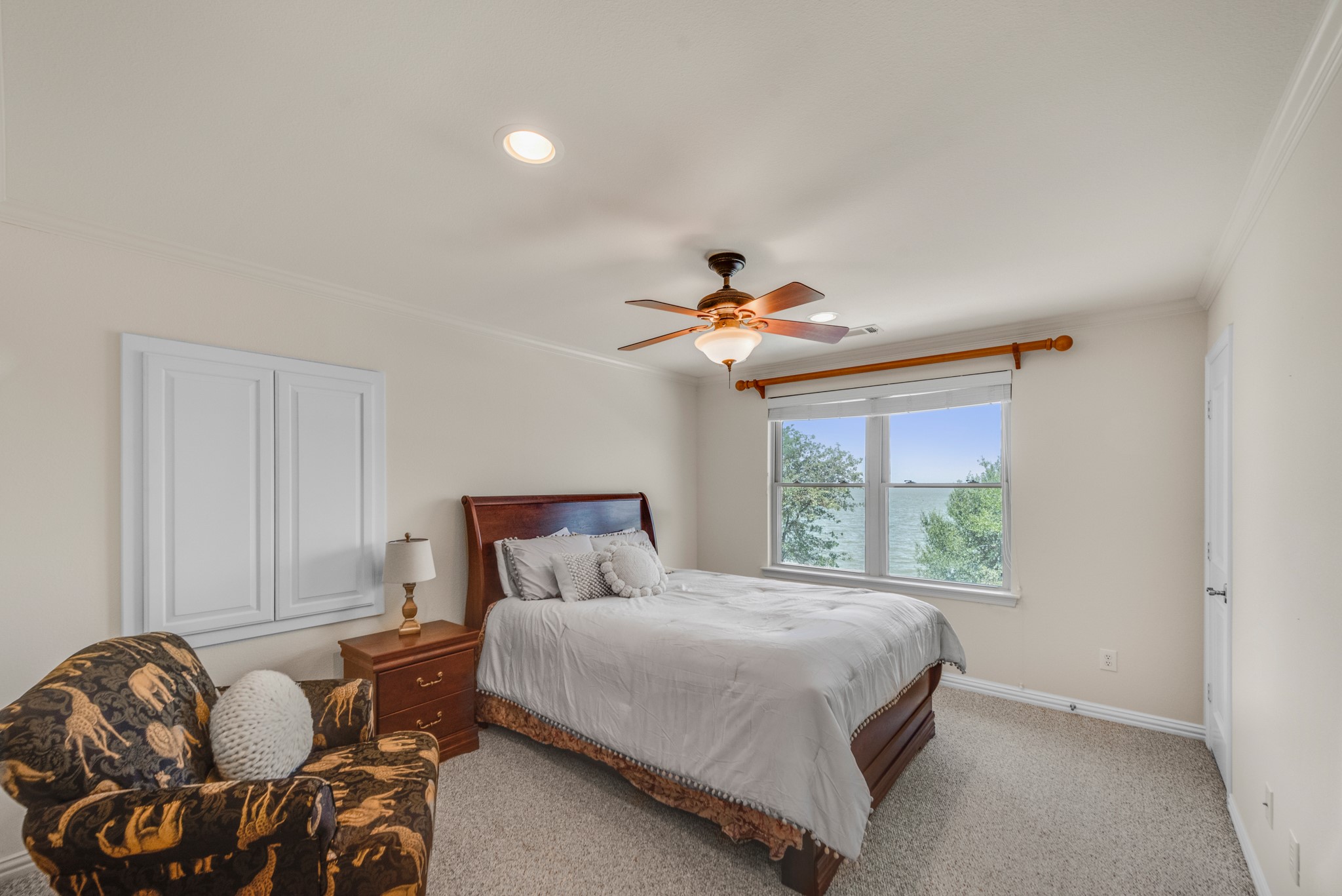 151 Stockton Point