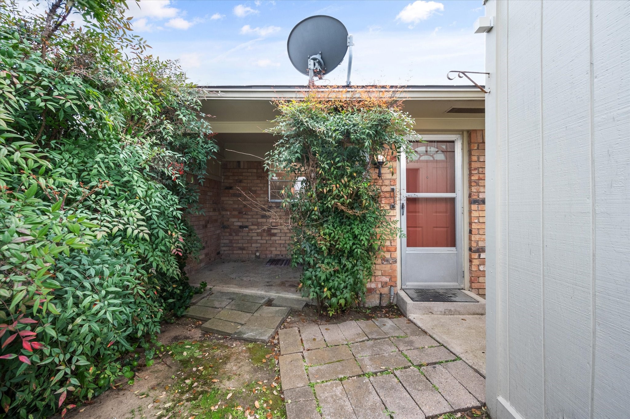 1230 Lexington Drive
