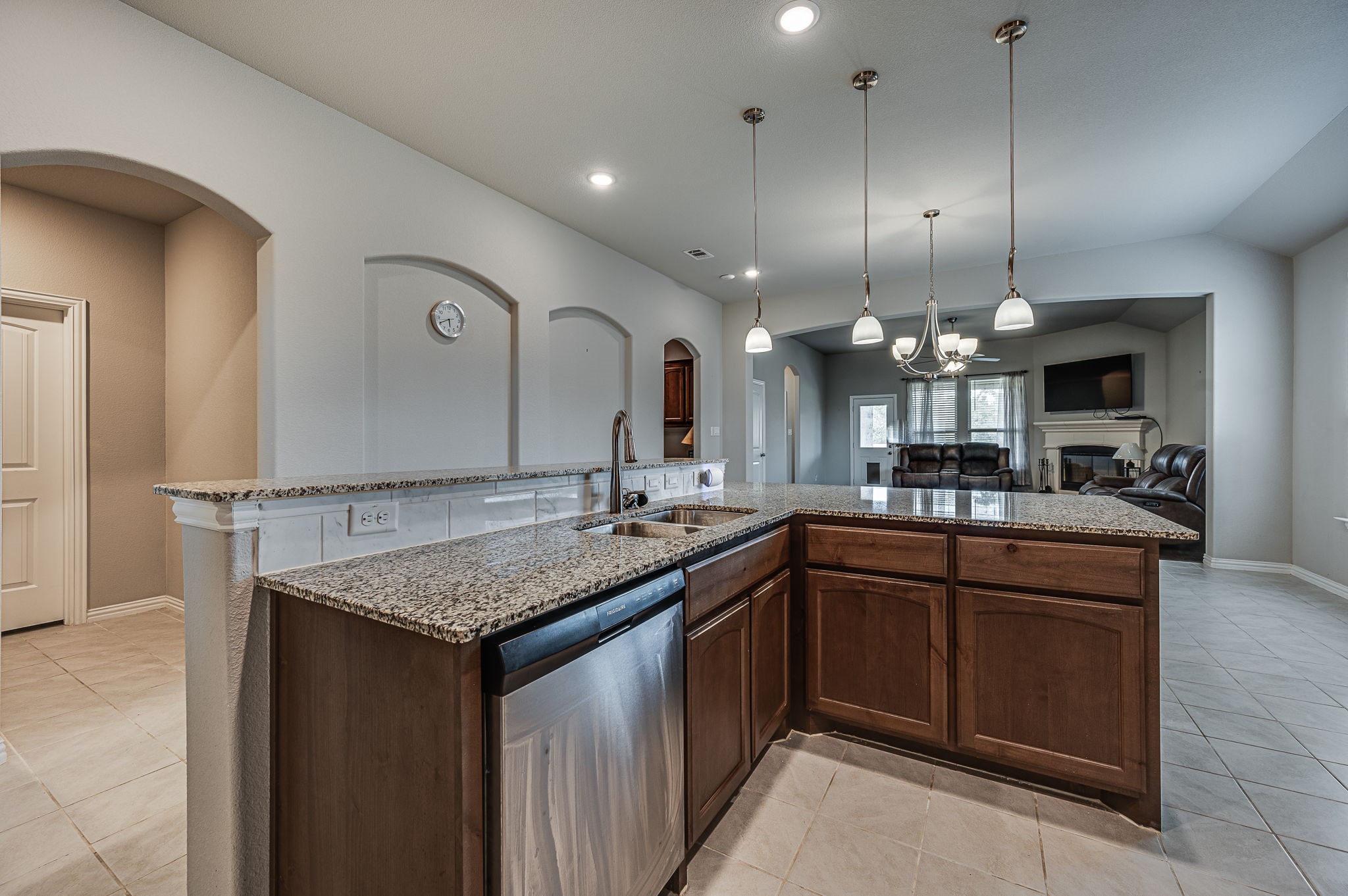 804 Royse Ridge Road