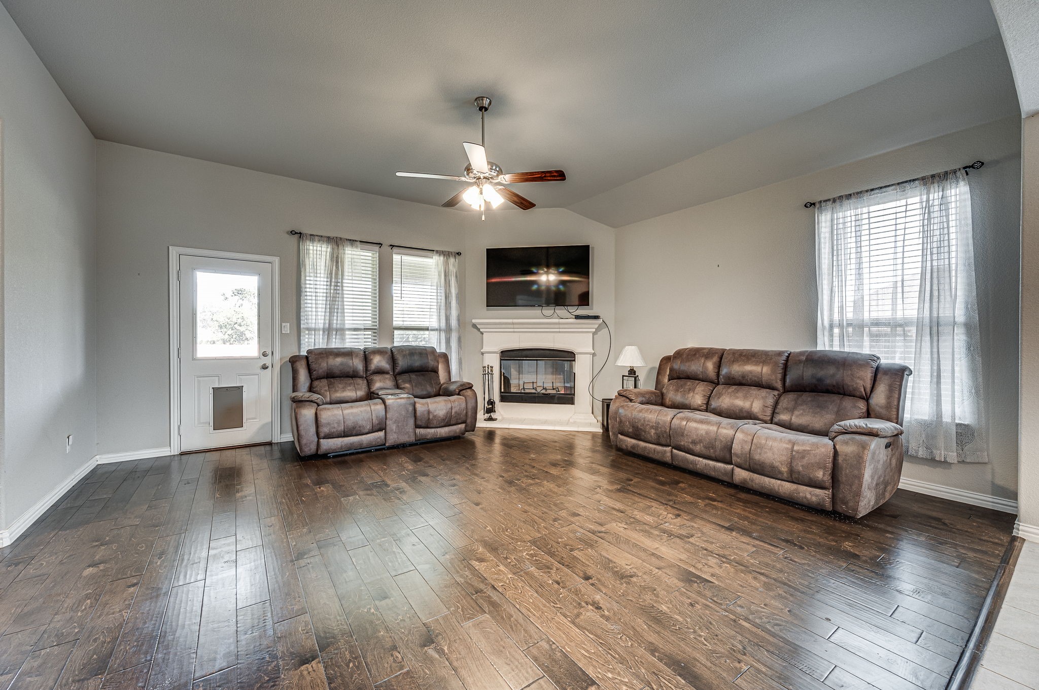 804 Royse Ridge Road