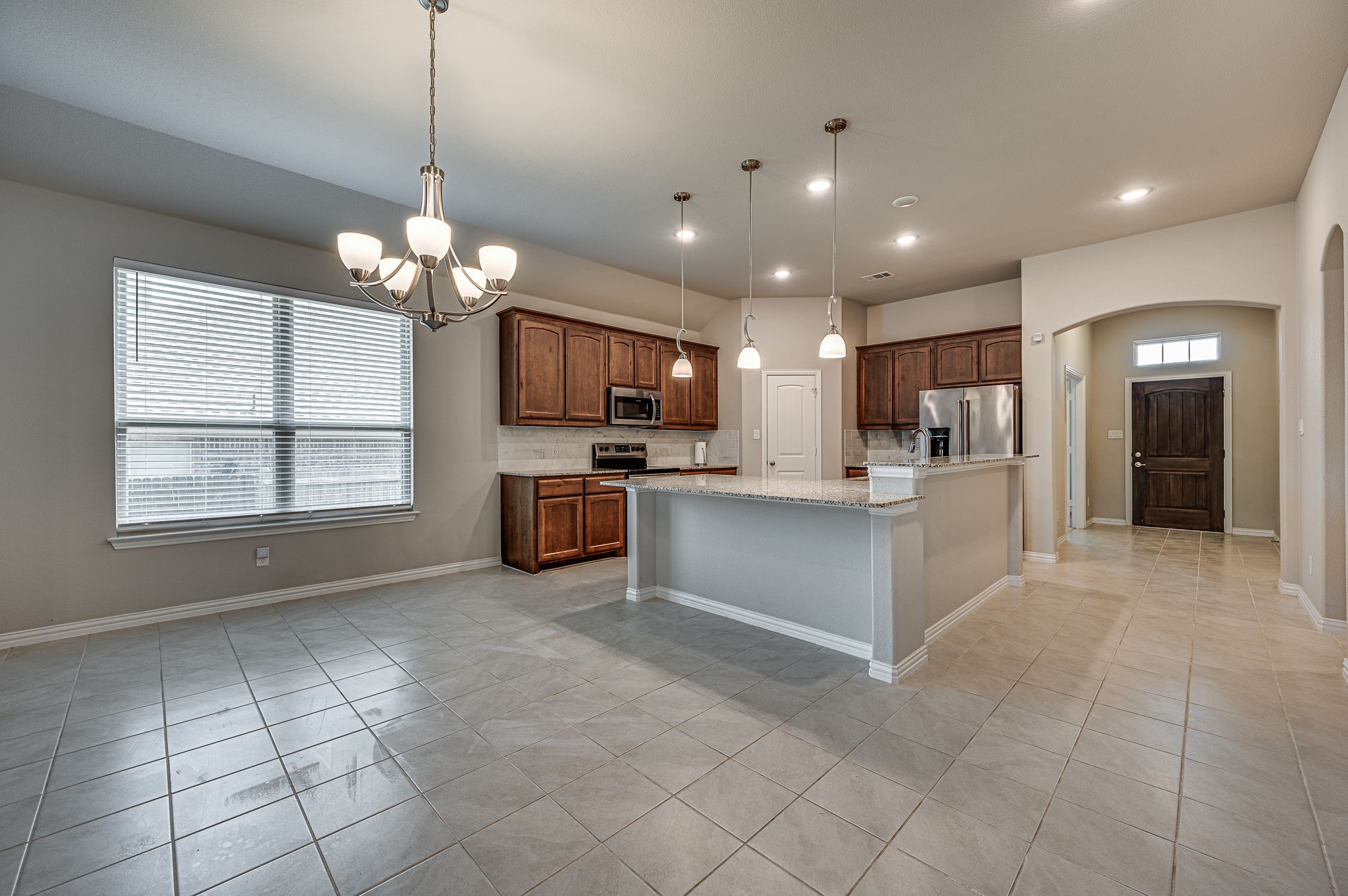 804 Royse Ridge Road