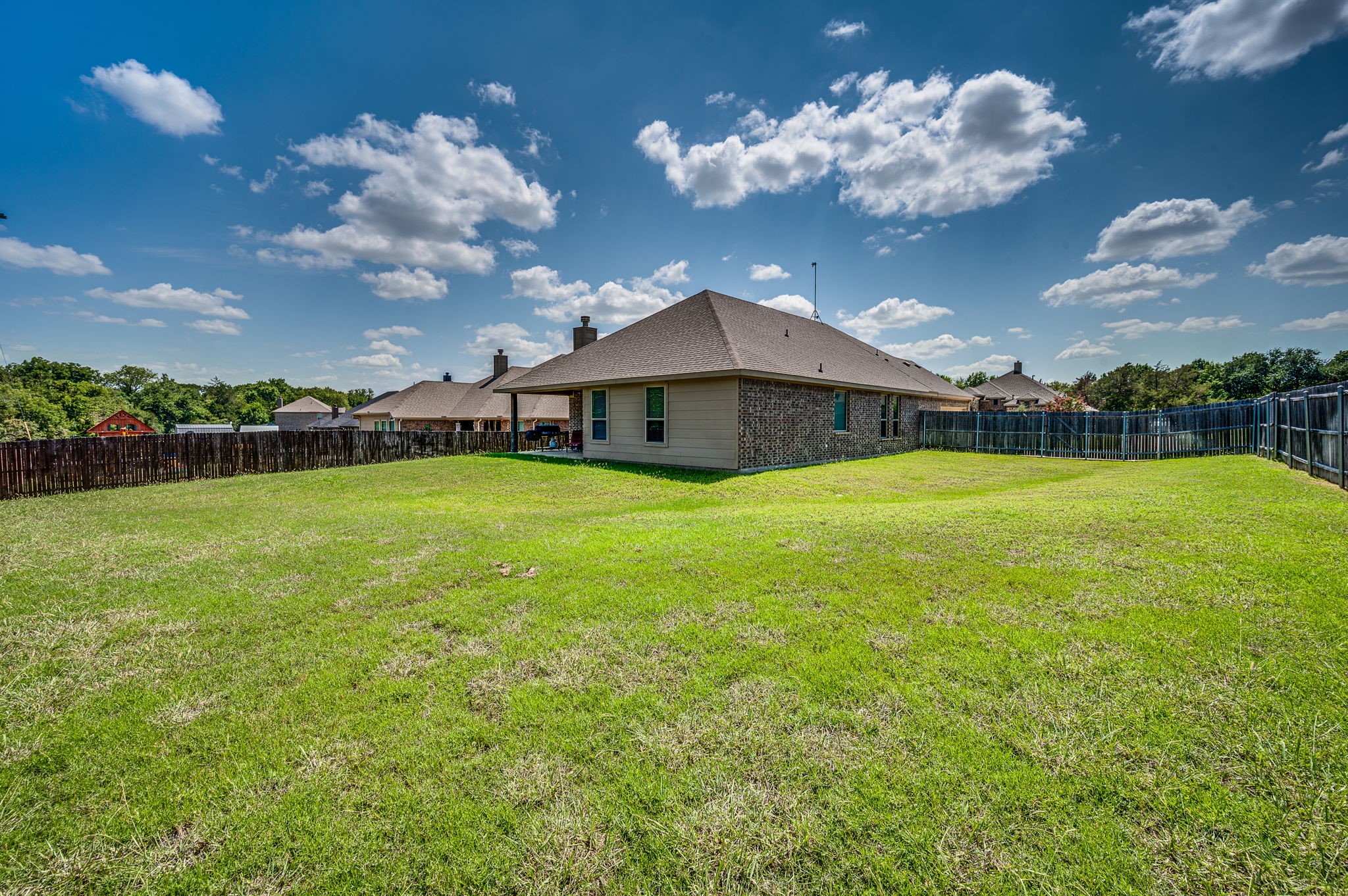 804 Royse Ridge Road