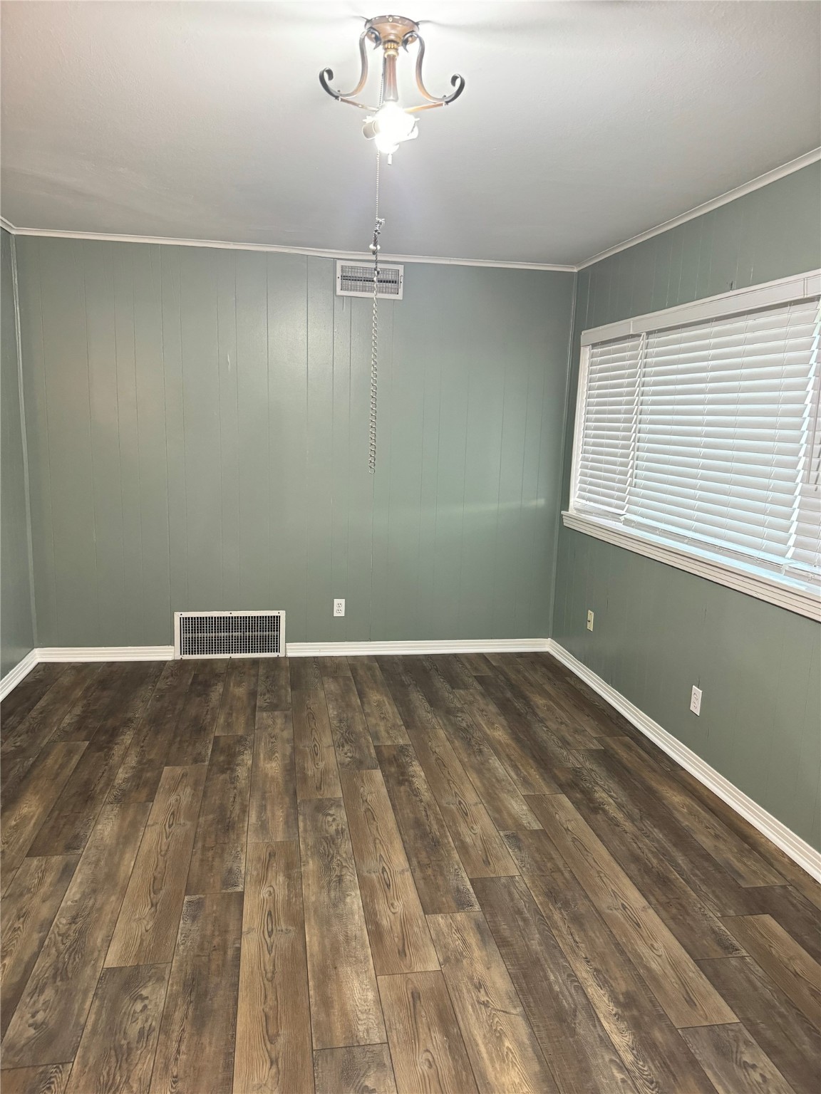 1406 Country Club Road