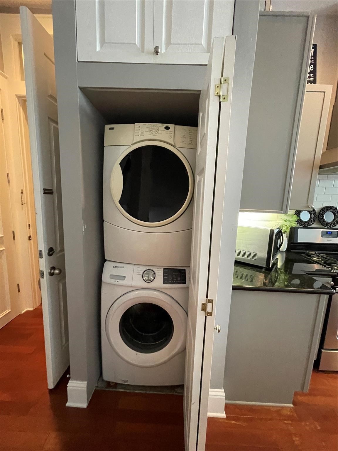 104 S Beaton Street B