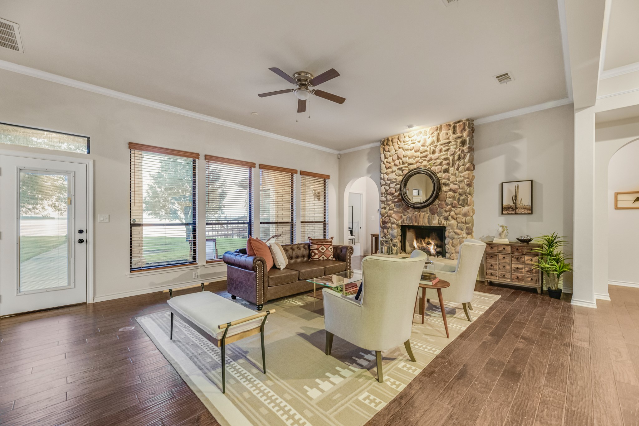 609 Sunset Point