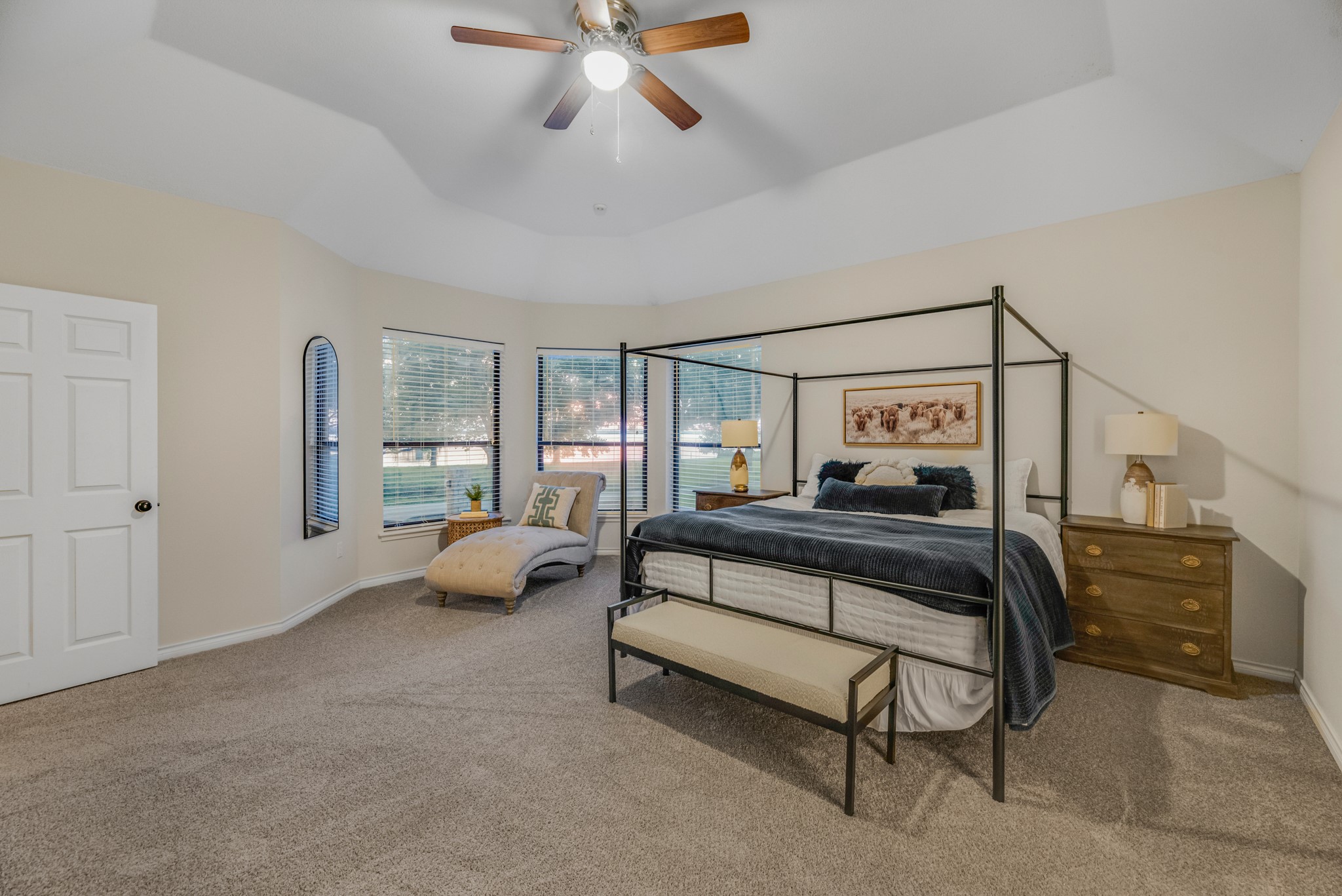 609 Sunset Point