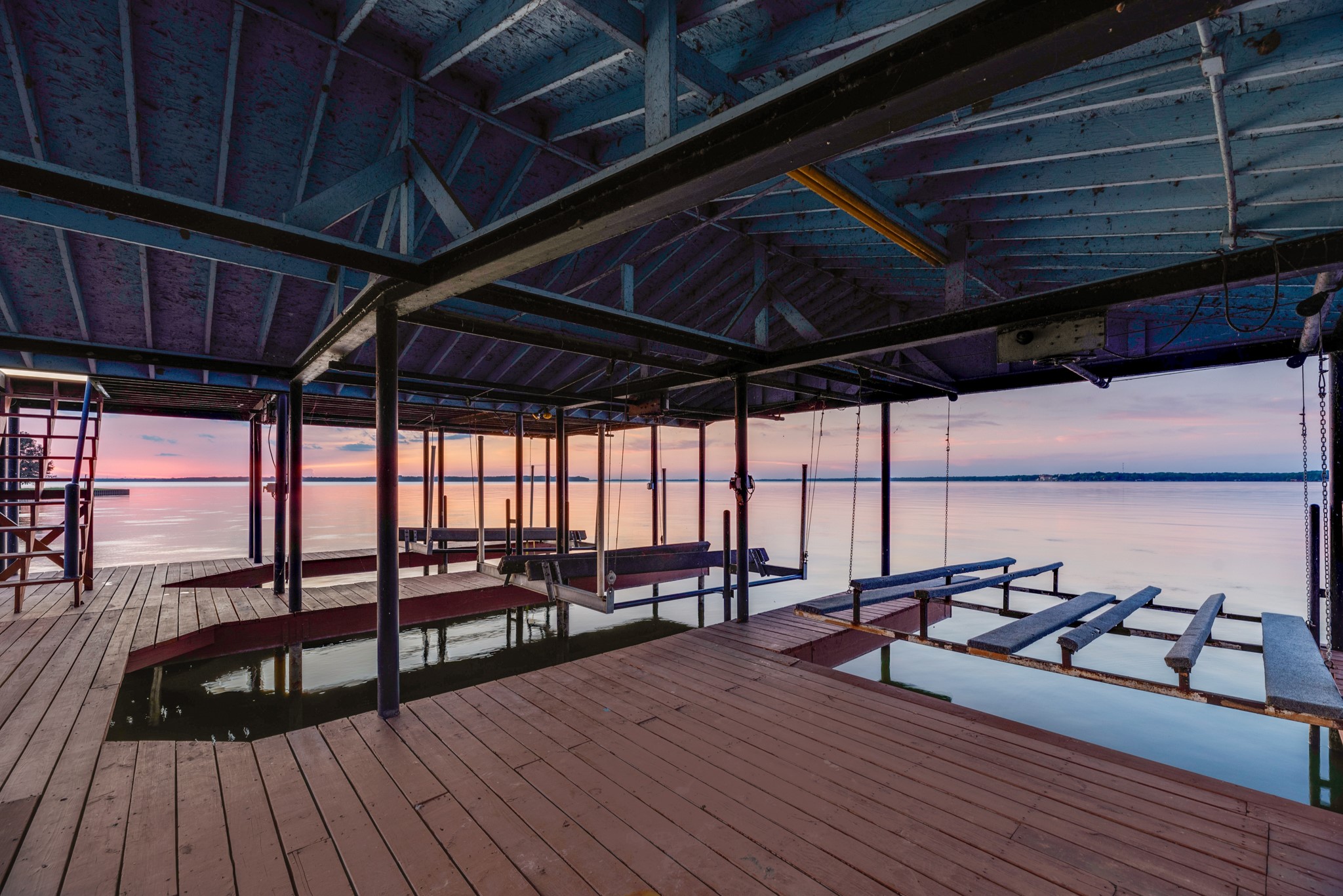 609 Sunset Point
