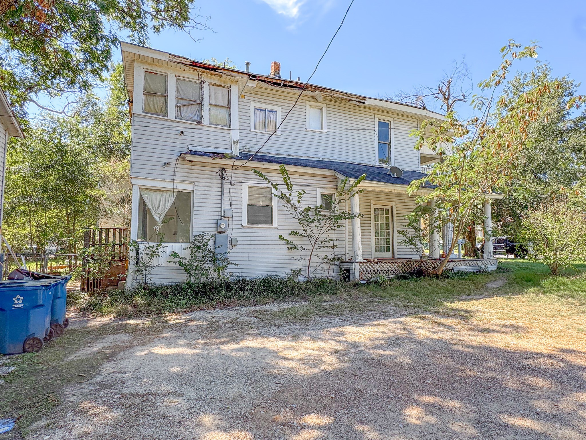 1437 W 4th Avenue