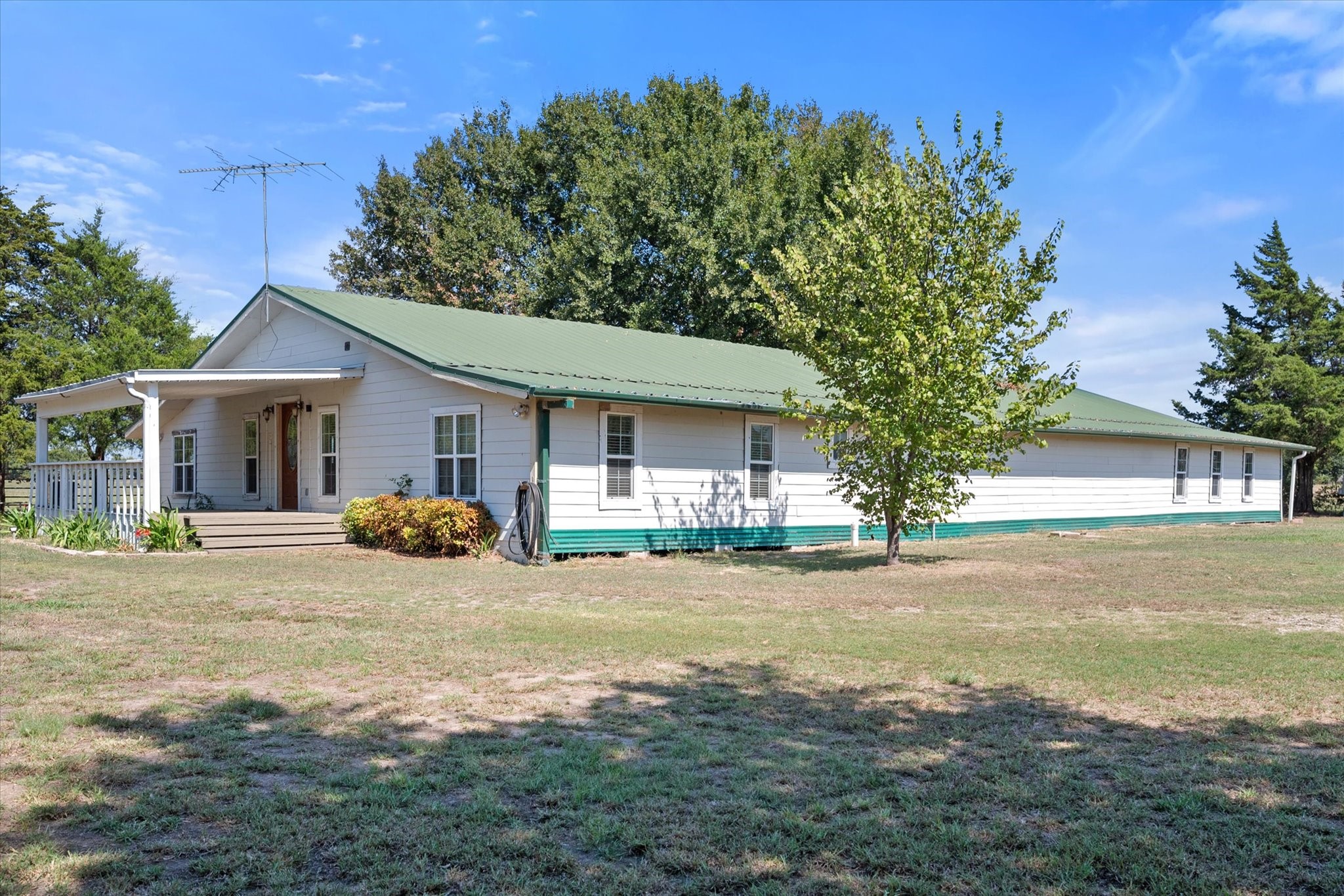 9027 S US Highway 287
