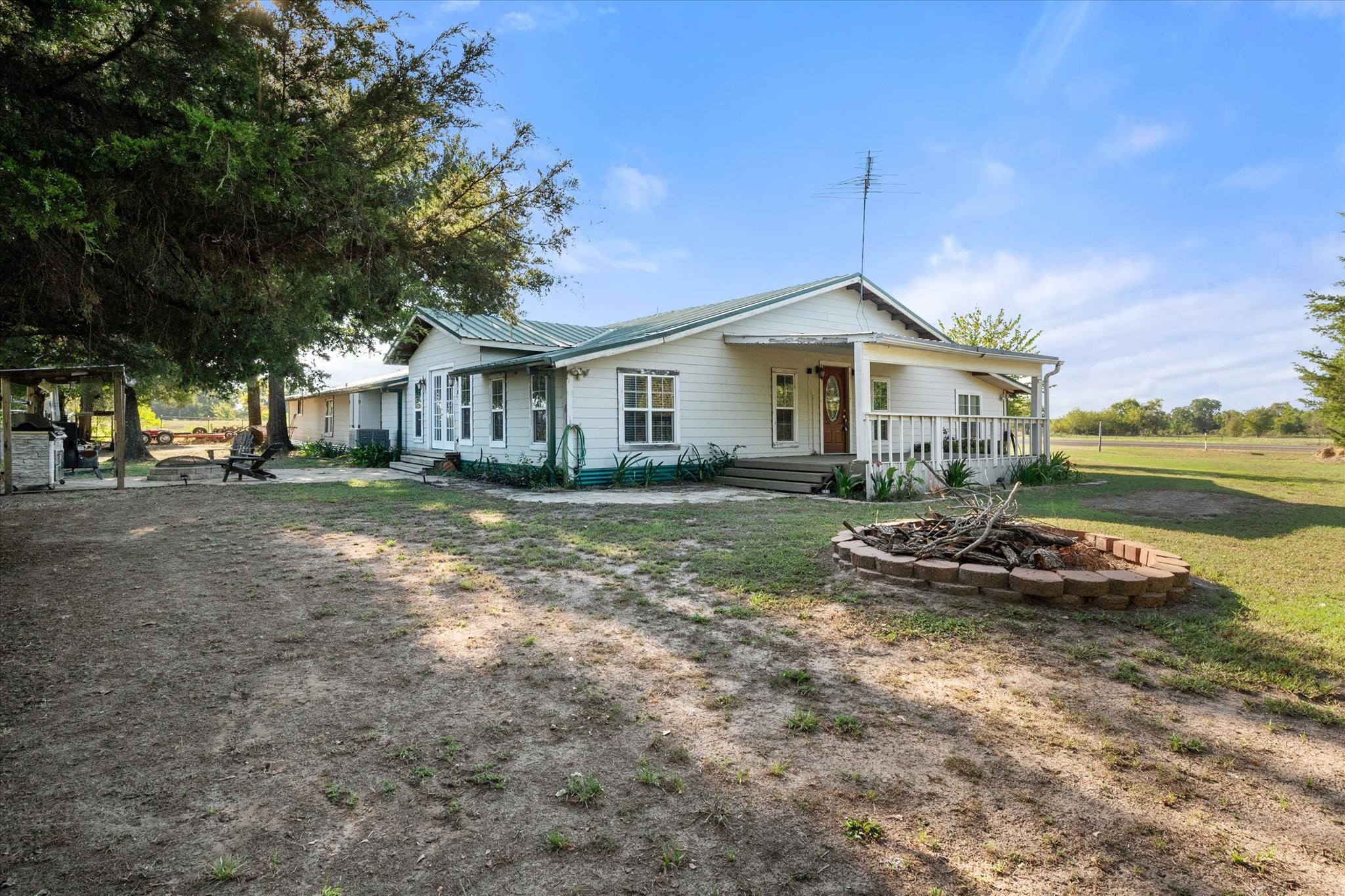 9027 S US Highway 287