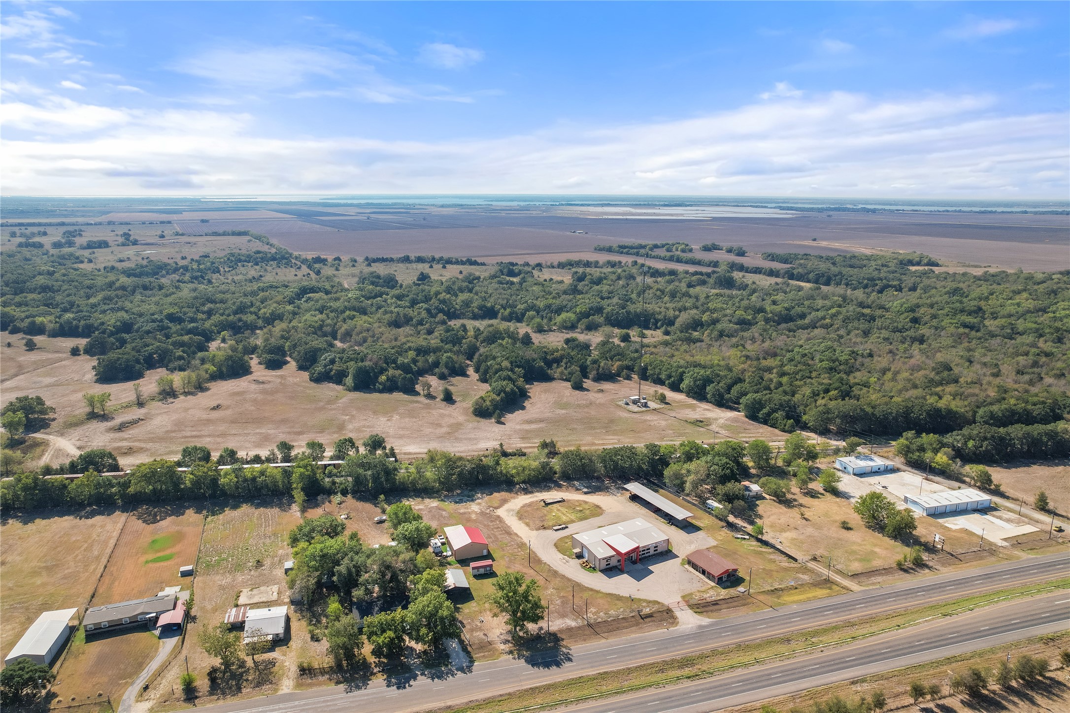 11104 E State Highway 31