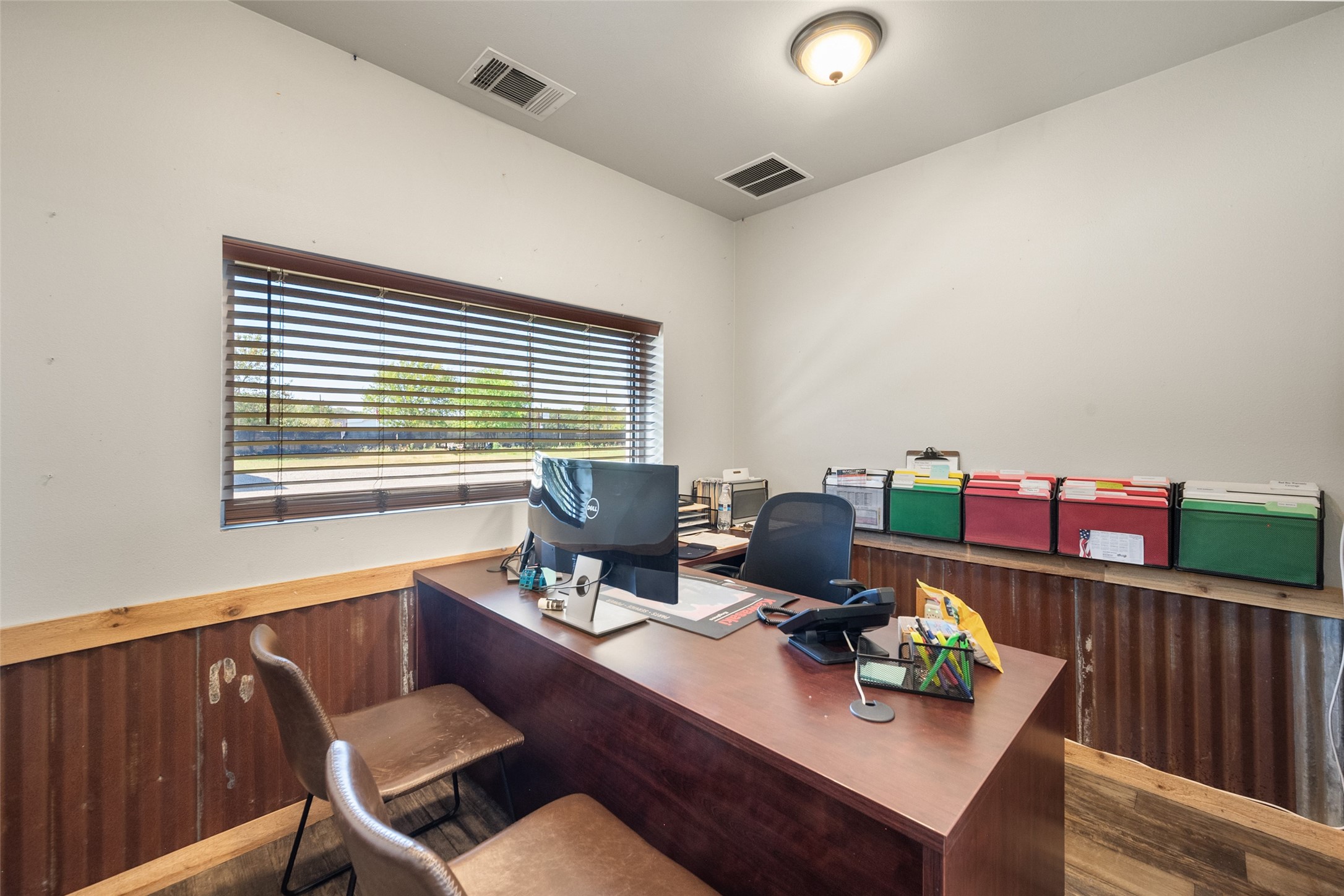 11104 E State Highway 31