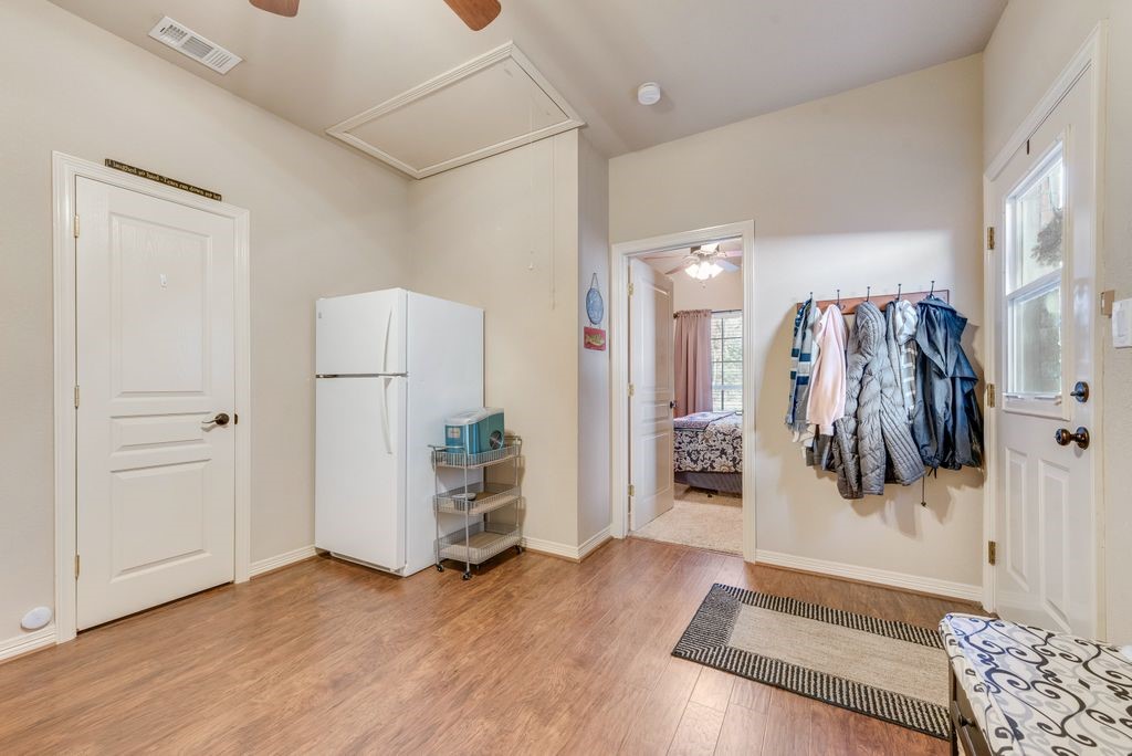 140 Pelican Point