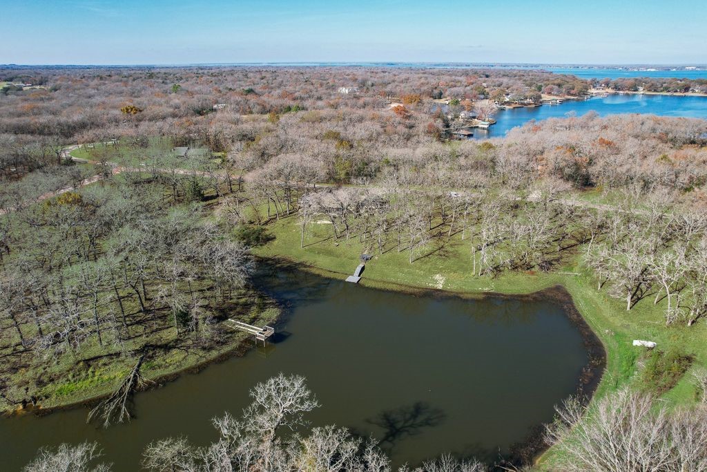 140 Pelican Point