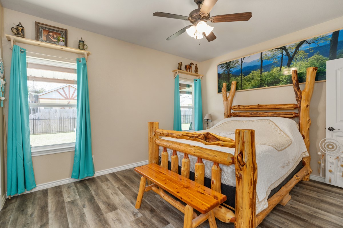 102 Deep Cove Drive