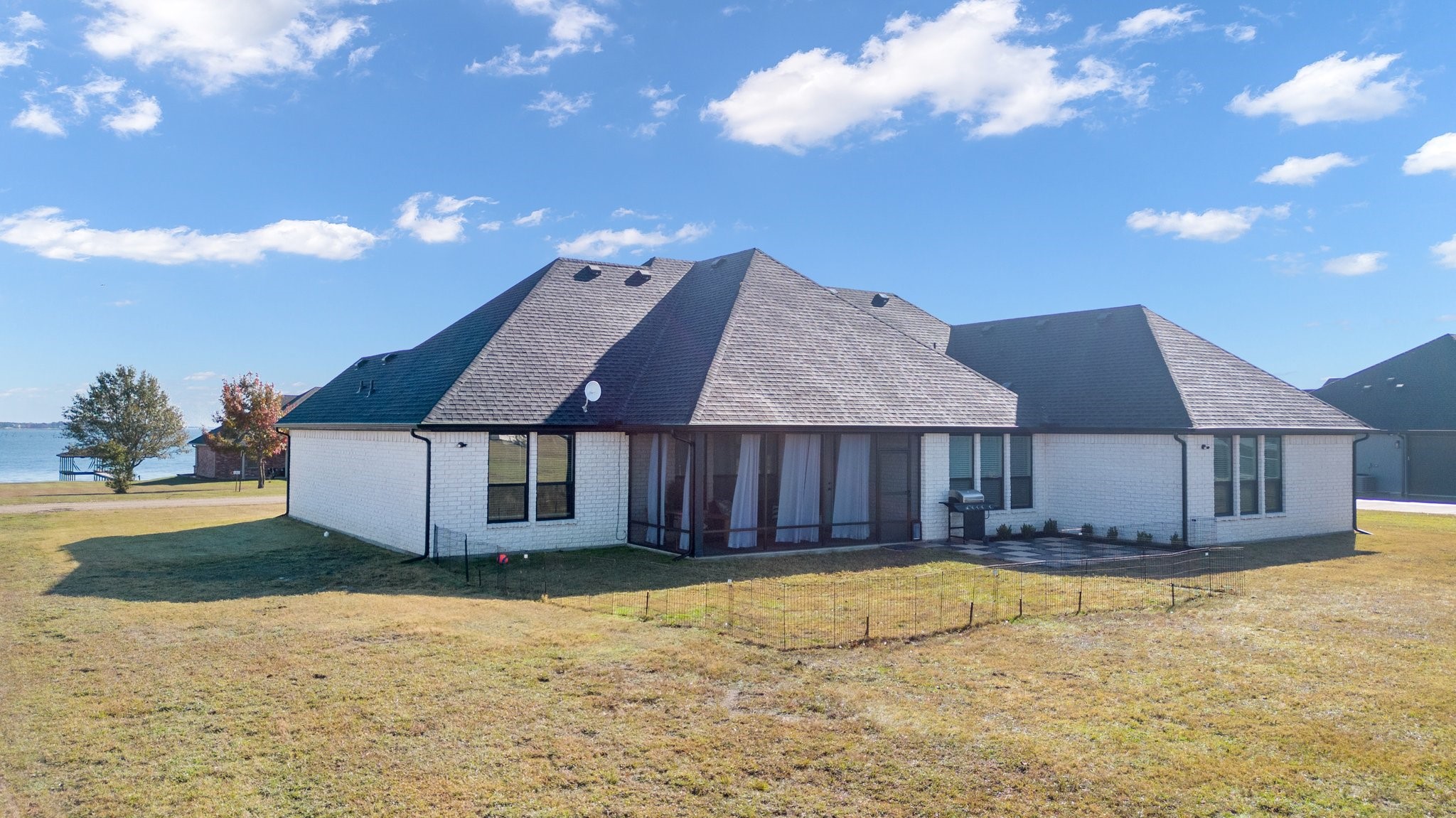 1523 Carter Drive