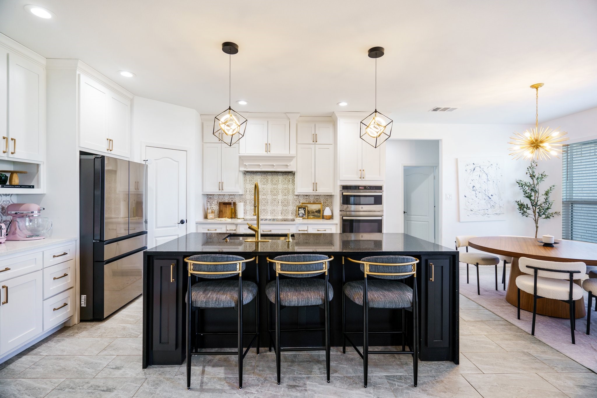 1523 Carter Drive