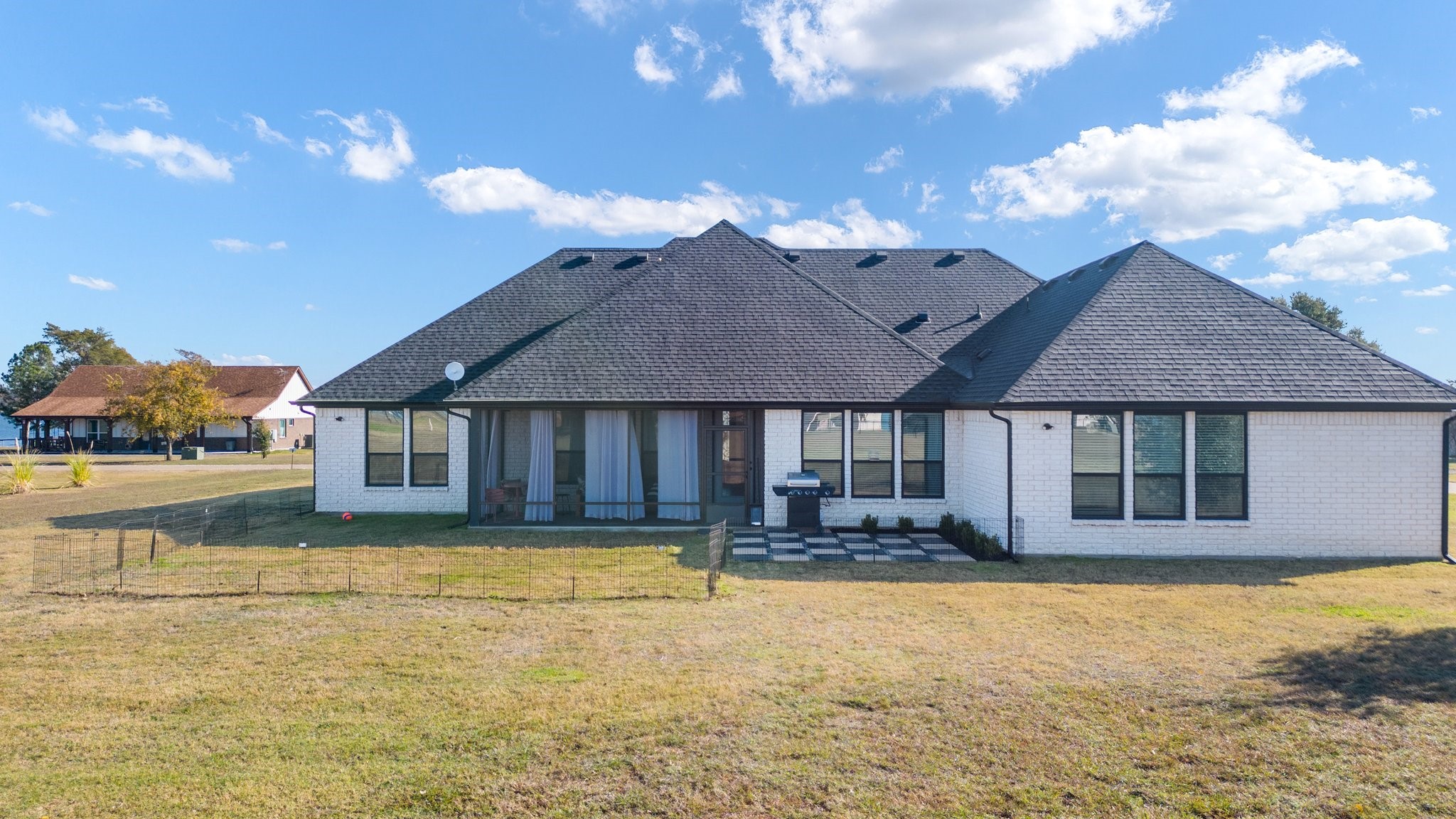 1523 Carter Drive