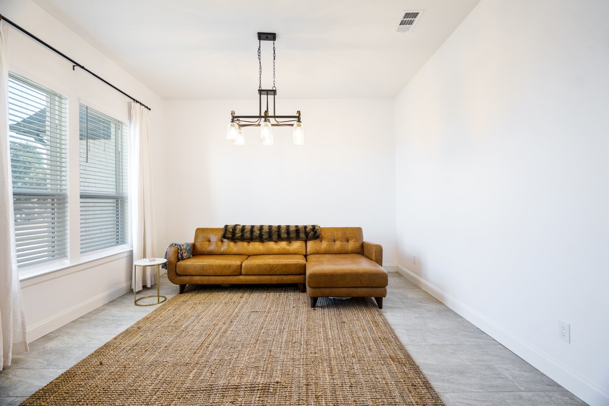 1523 Carter Drive